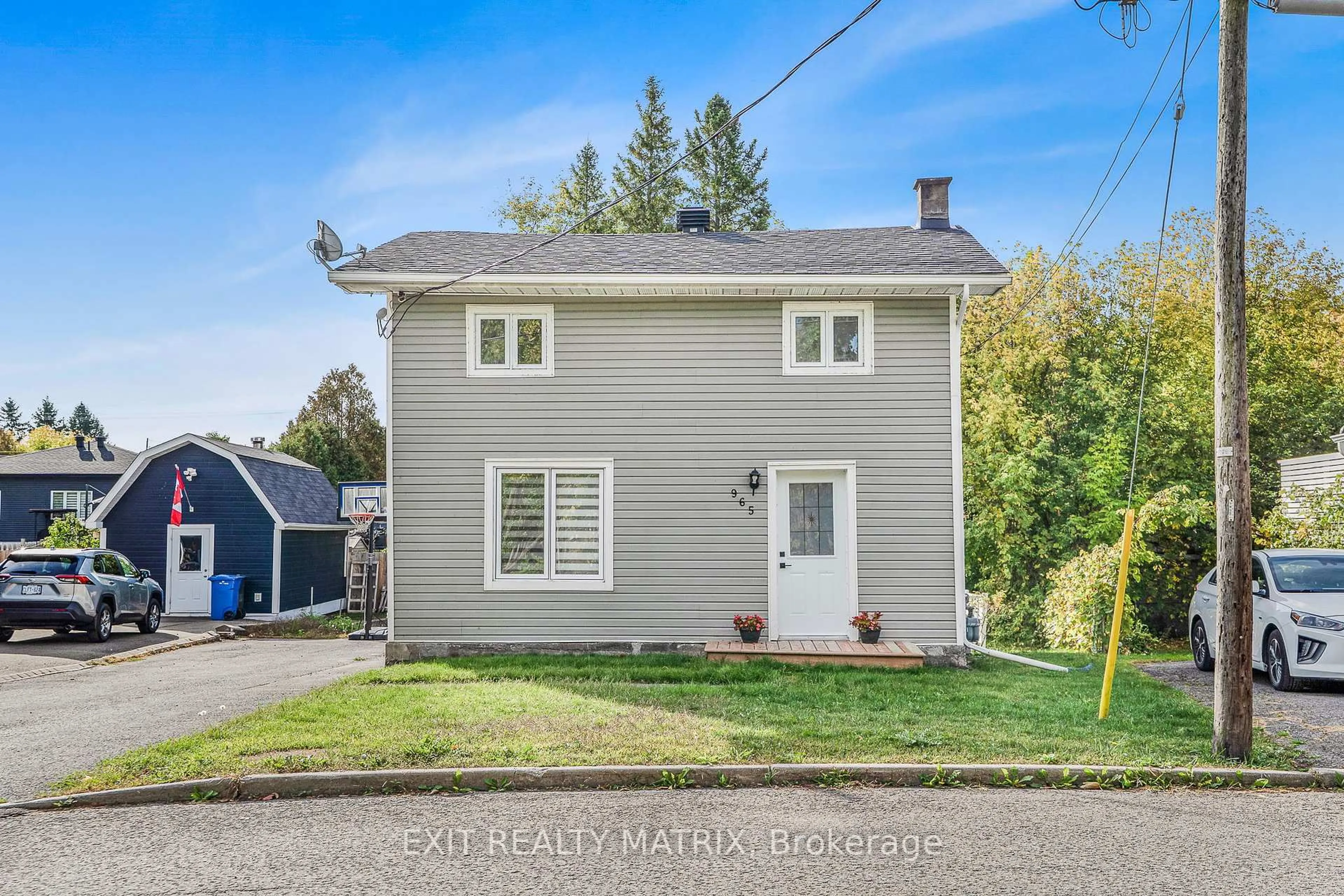 A pic from outside/outdoor area/front of a property/back of a property/a pic from drone, street for 965 Marston St, Champlain Ontario K0B 1K0