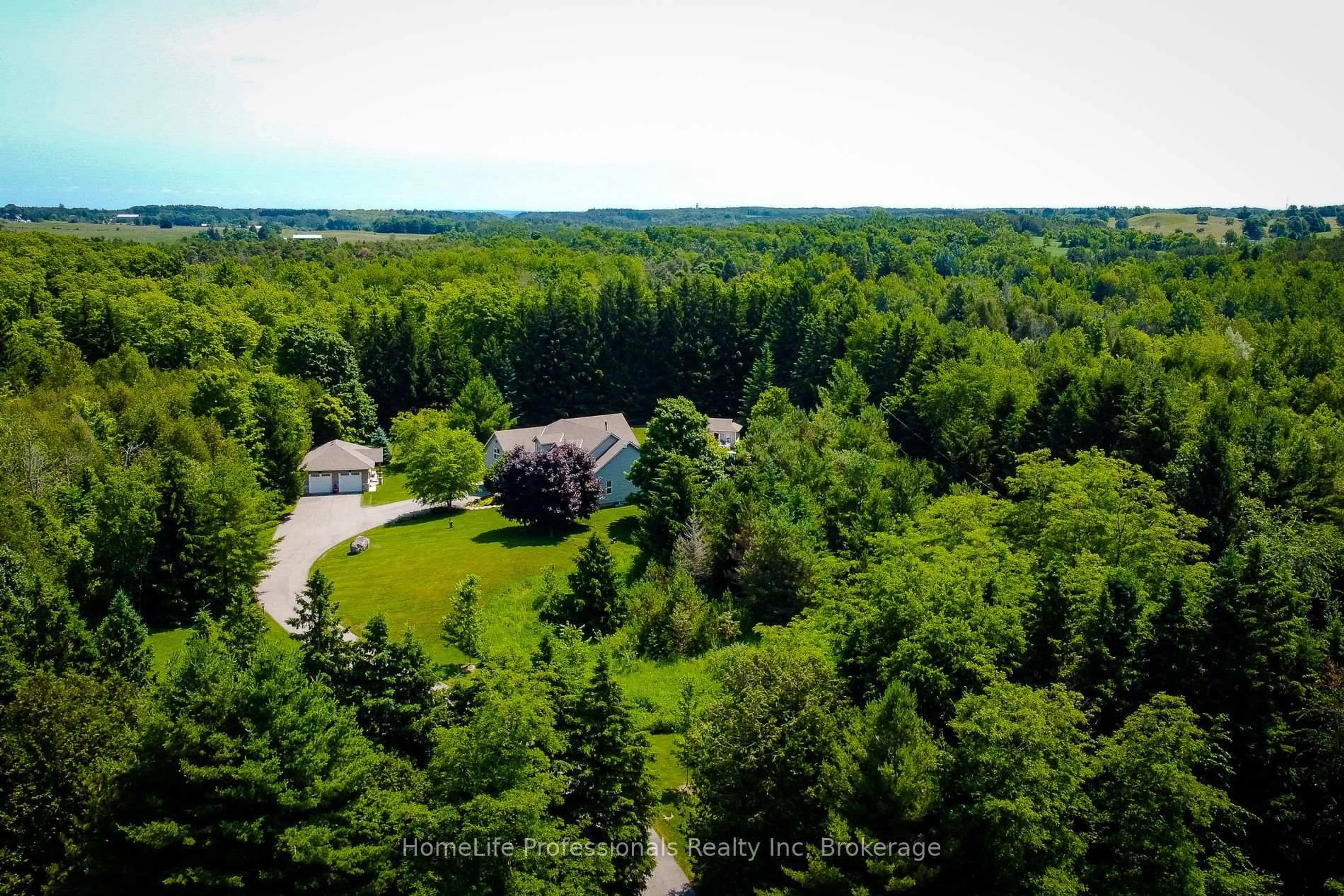A pic from outside/outdoor area/front of a property/back of a property/a pic from drone, forest/trees view for 793073 3rd Line, Mono Ontario L9W 2Z2