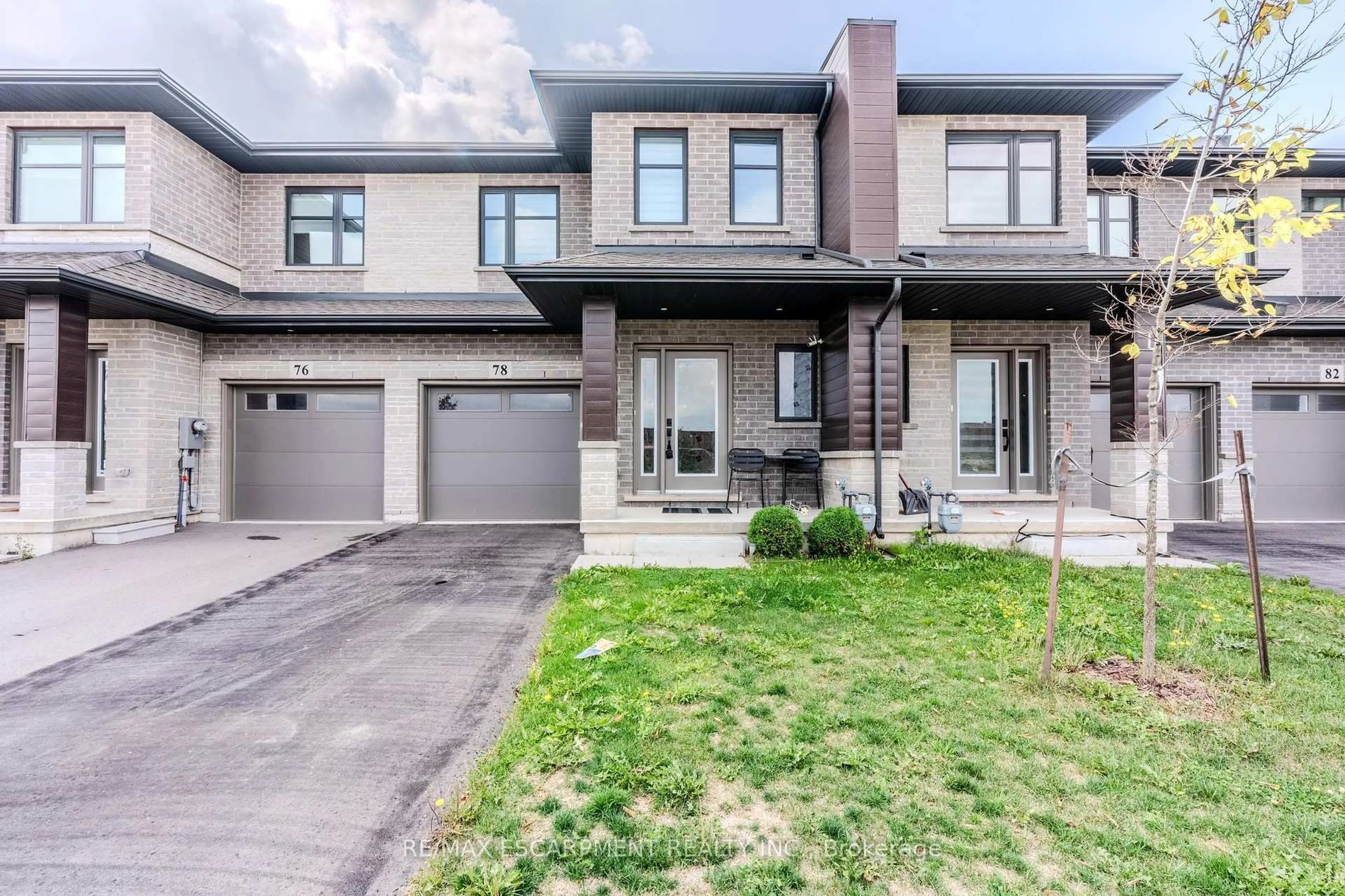 Home with brick exterior material, street for 78 Jayla Lane, West Lincoln Ontario L0R 2A0
