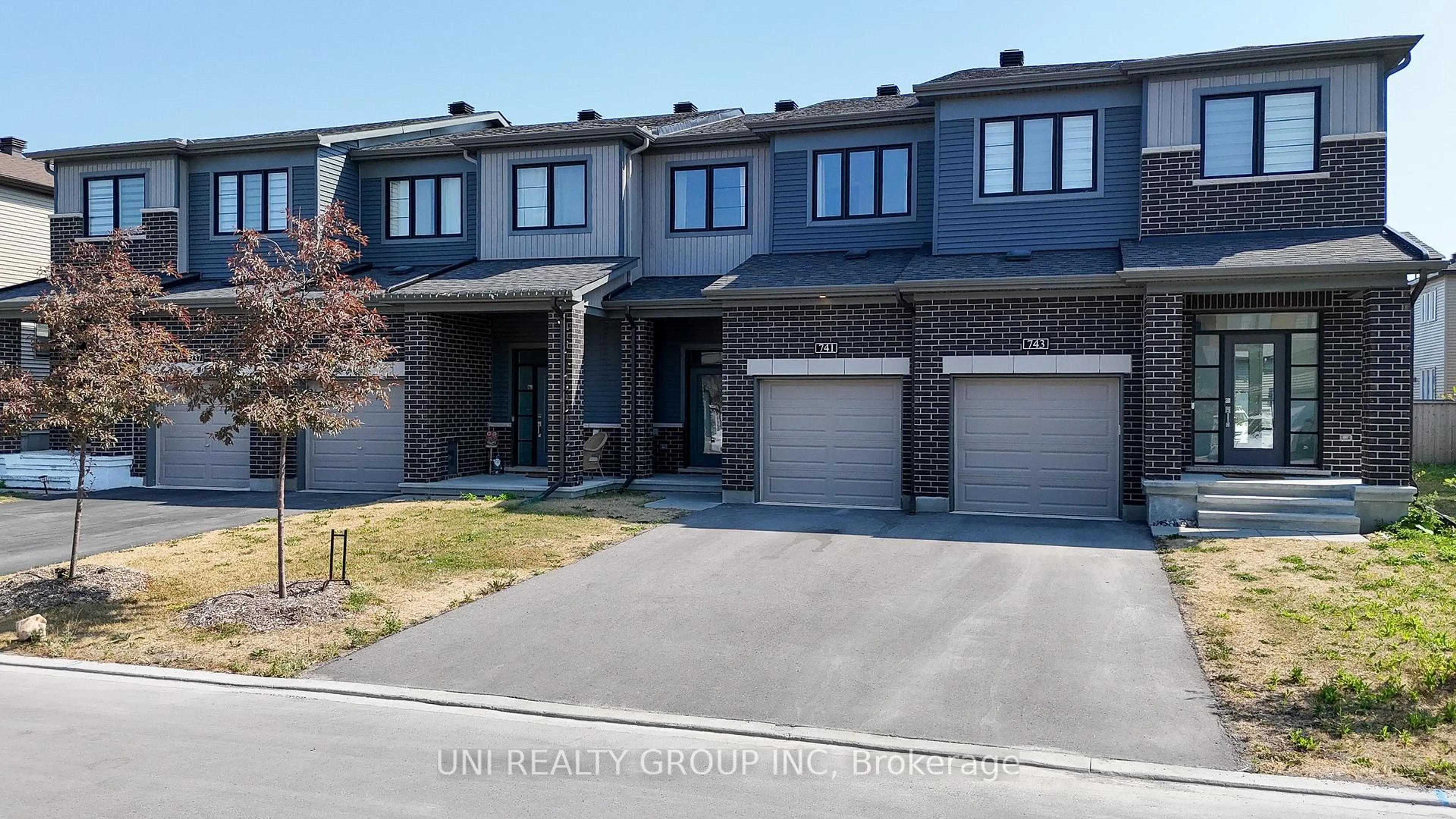 Home with brick exterior material, street for 741 Cashmere Terr, Ottawa Ontario K2J 6Z6