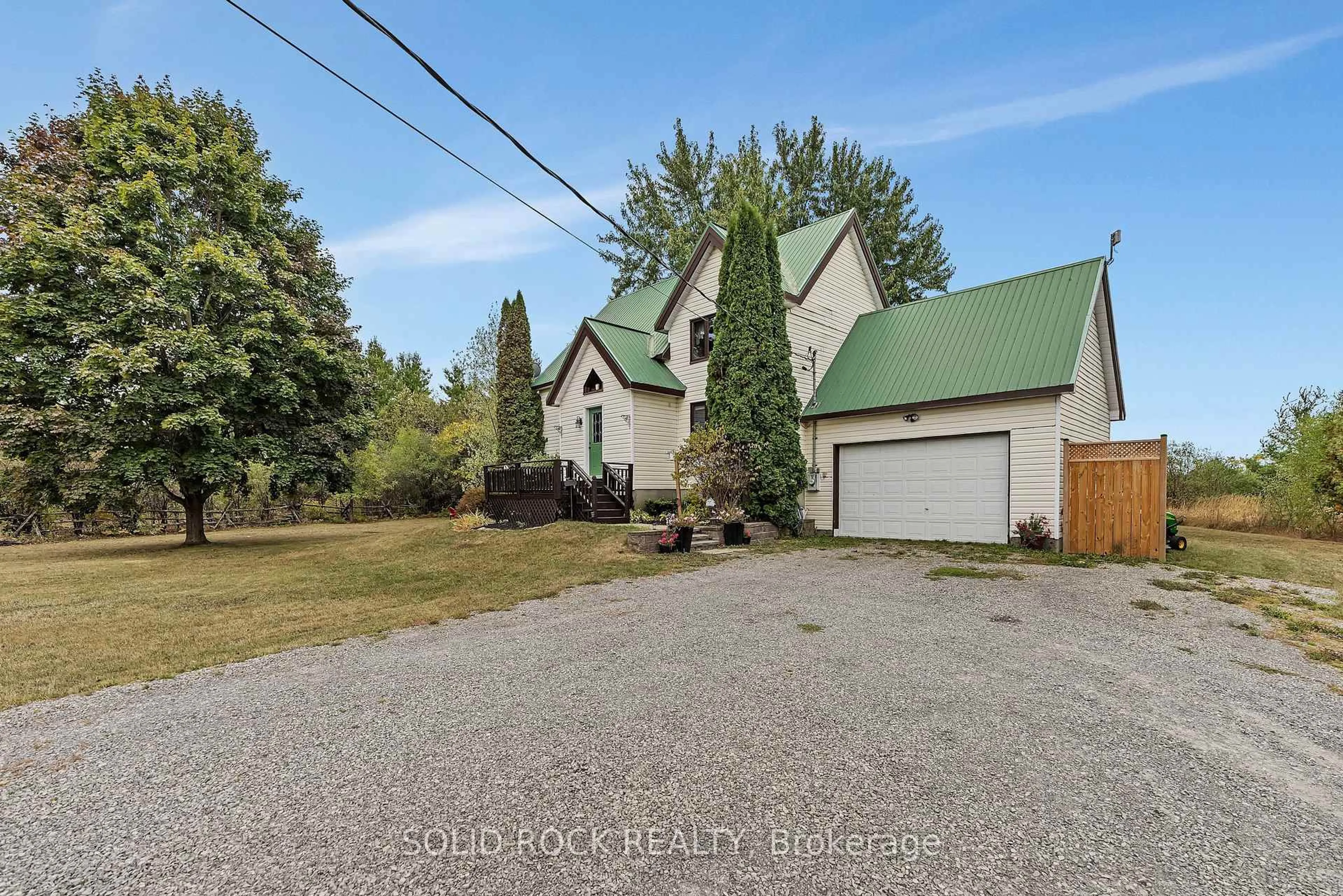A pic from outside/outdoor area/front of a property/back of a property/a pic from drone, street for 6800 Dwyer Hill Rd, Smiths Falls Ontario K7A 4S6