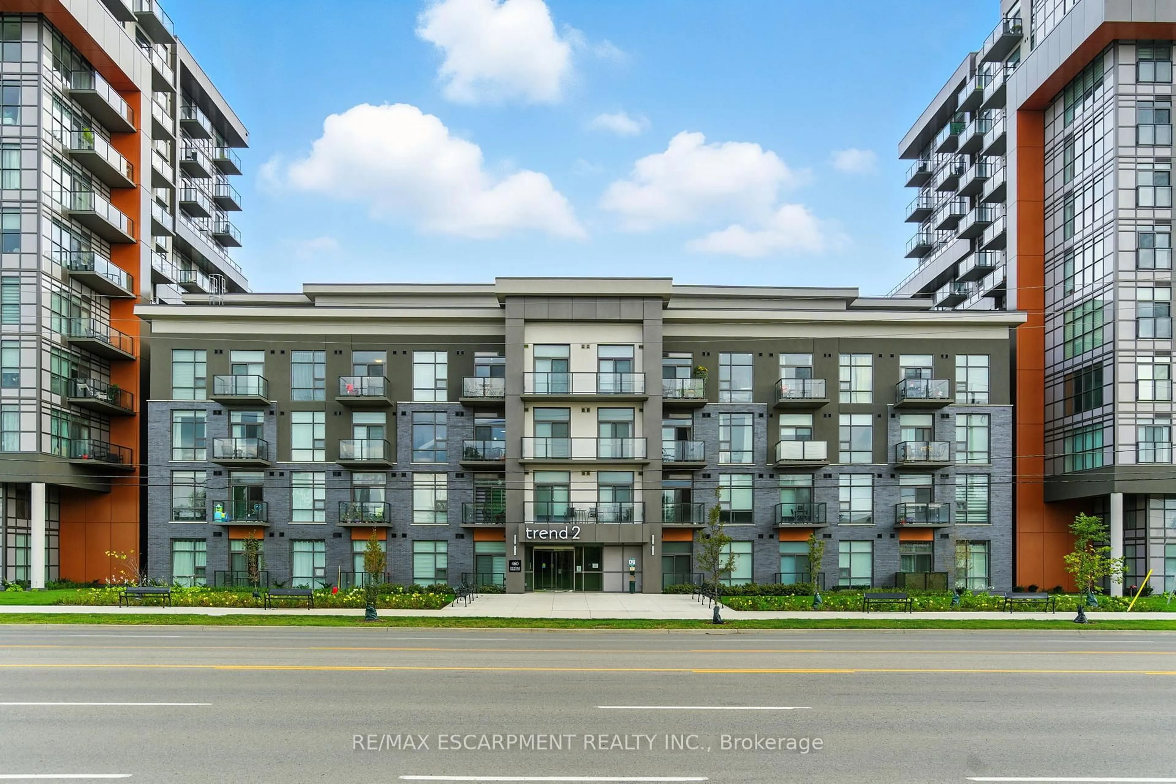 Unknown for 460 DUNDAS St #313, Hamilton Ontario L8B 2A5