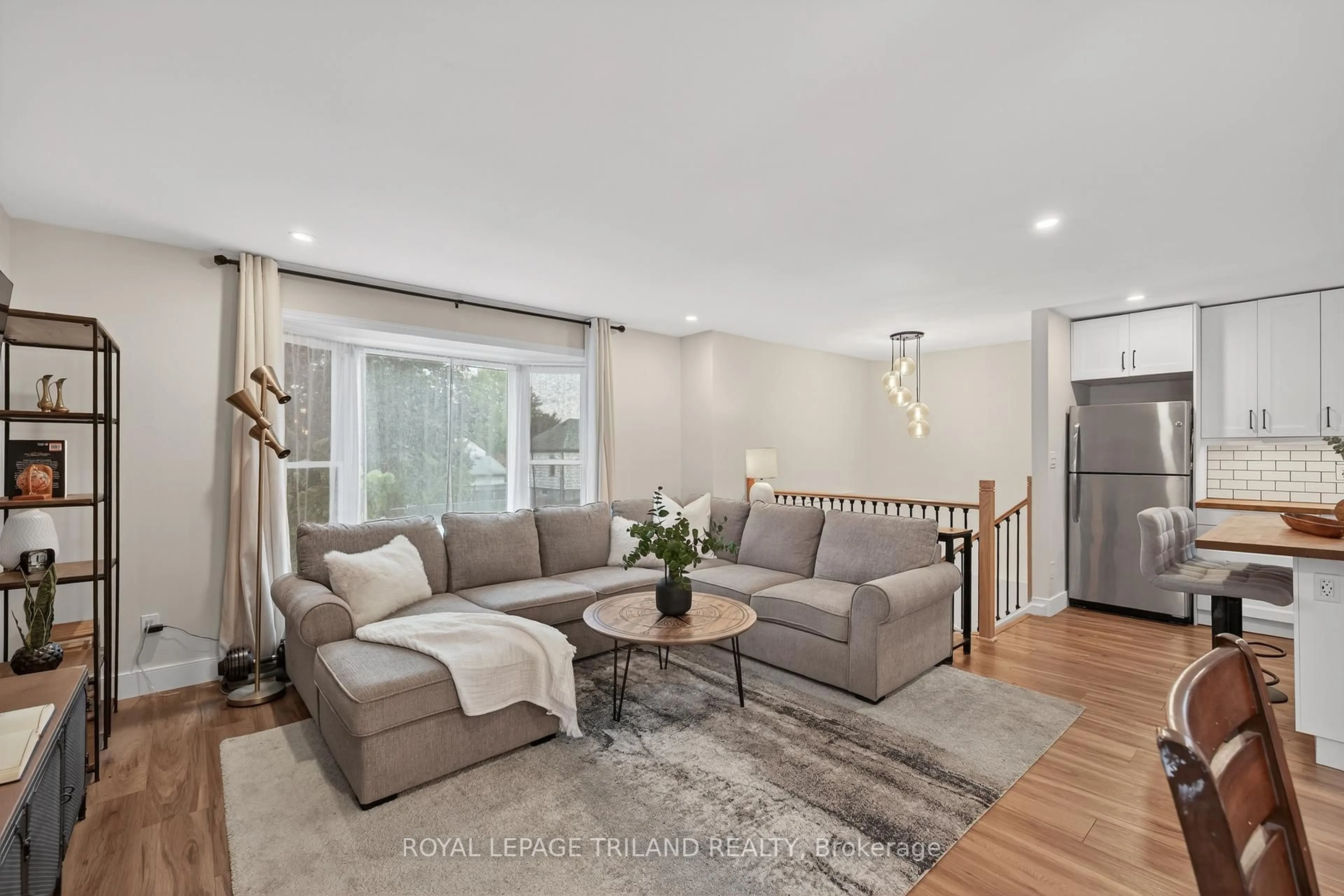 Living room with furniture, unknown for 315 SASKATOON St, London East Ontario N5W 6A4