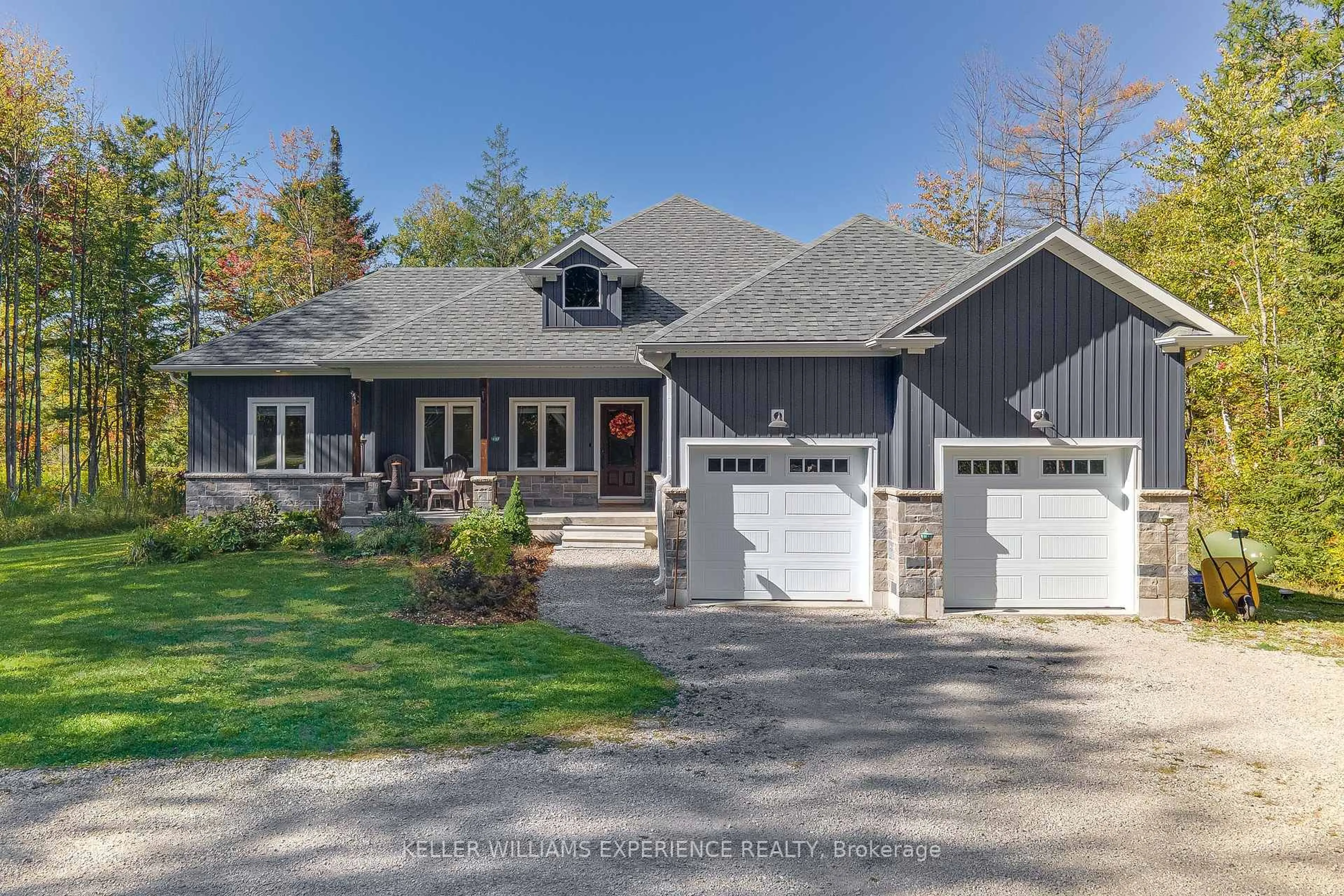 Home with brick exterior material, street for 1197 Baseline Rd, Gravenhurst Ontario P0E 1N0