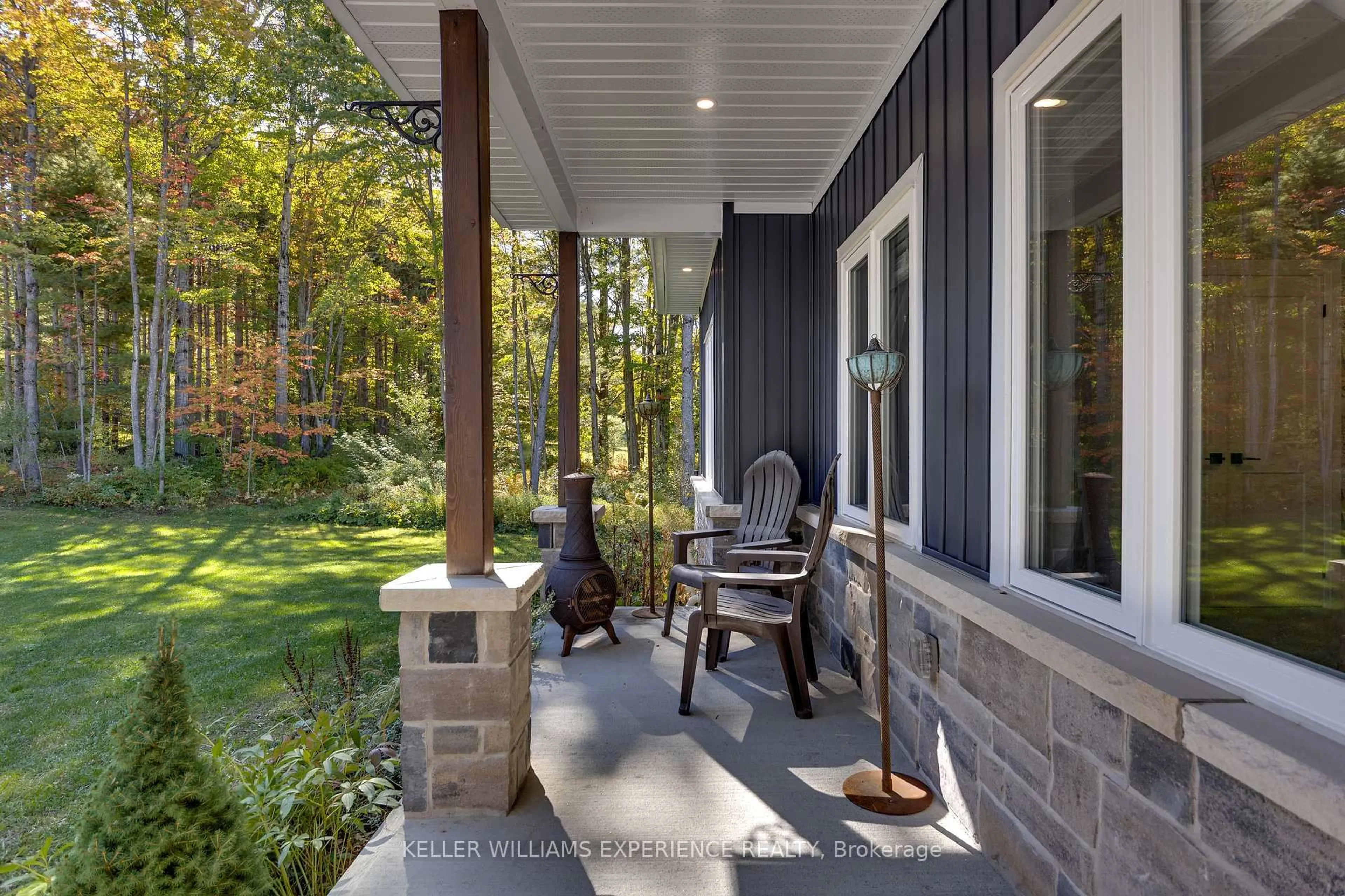 Patio, unknown for 1197 Baseline Rd, Gravenhurst Ontario P0E 1N0