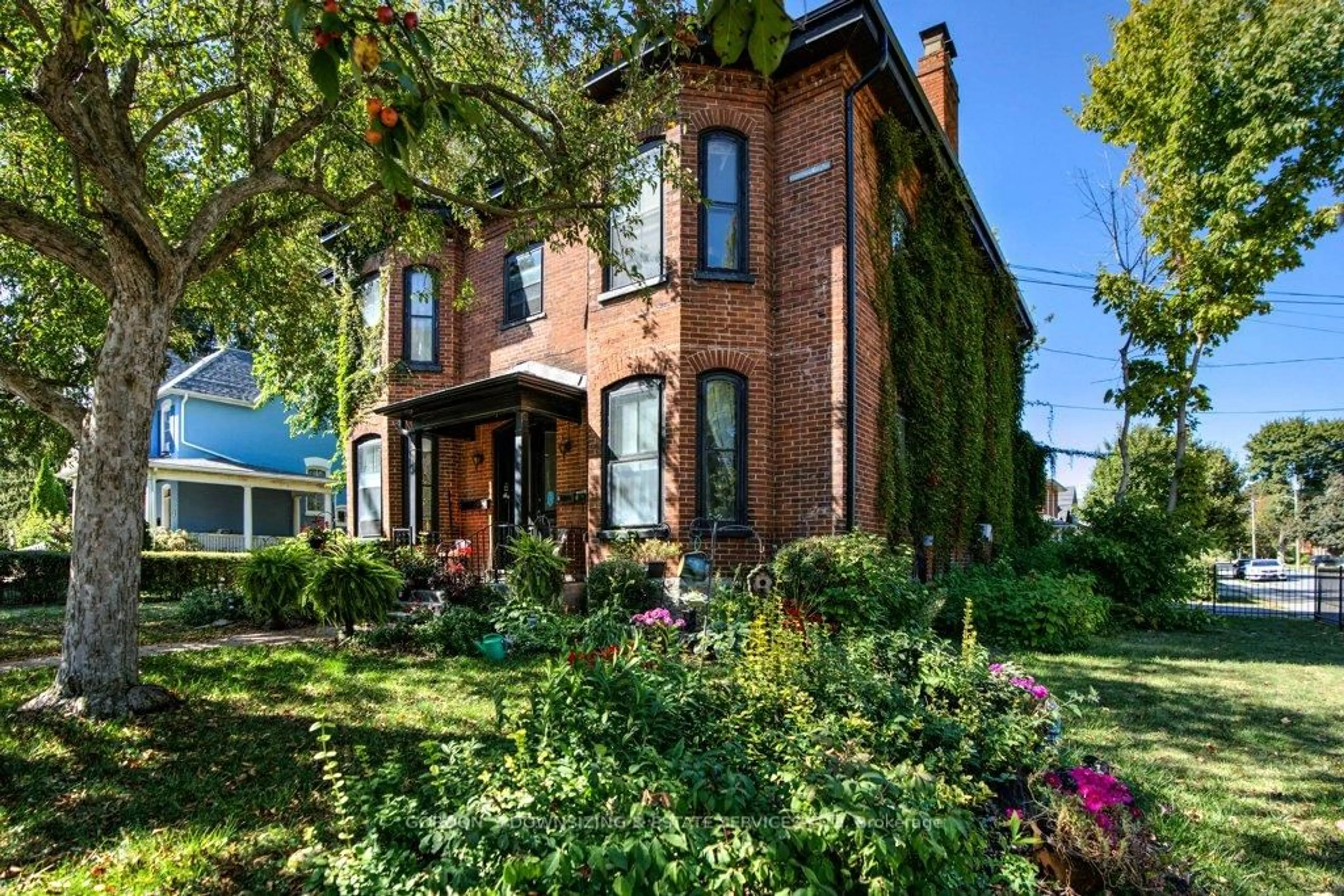 Home with brick exterior material, street for 190 Bridge St, Belleville Ontario K8N 1N4