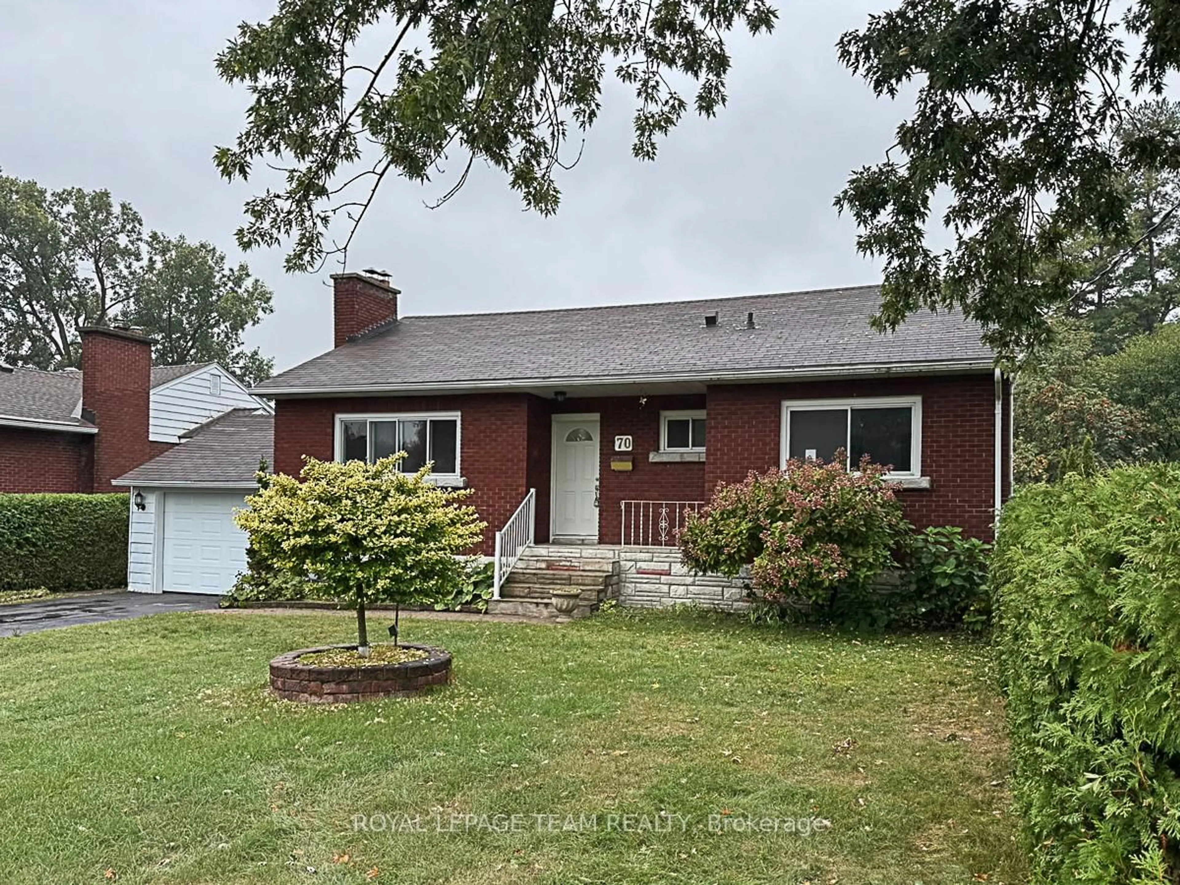 Unknown for 70 Crownhill St, Ottawa Ontario K1J 7K8