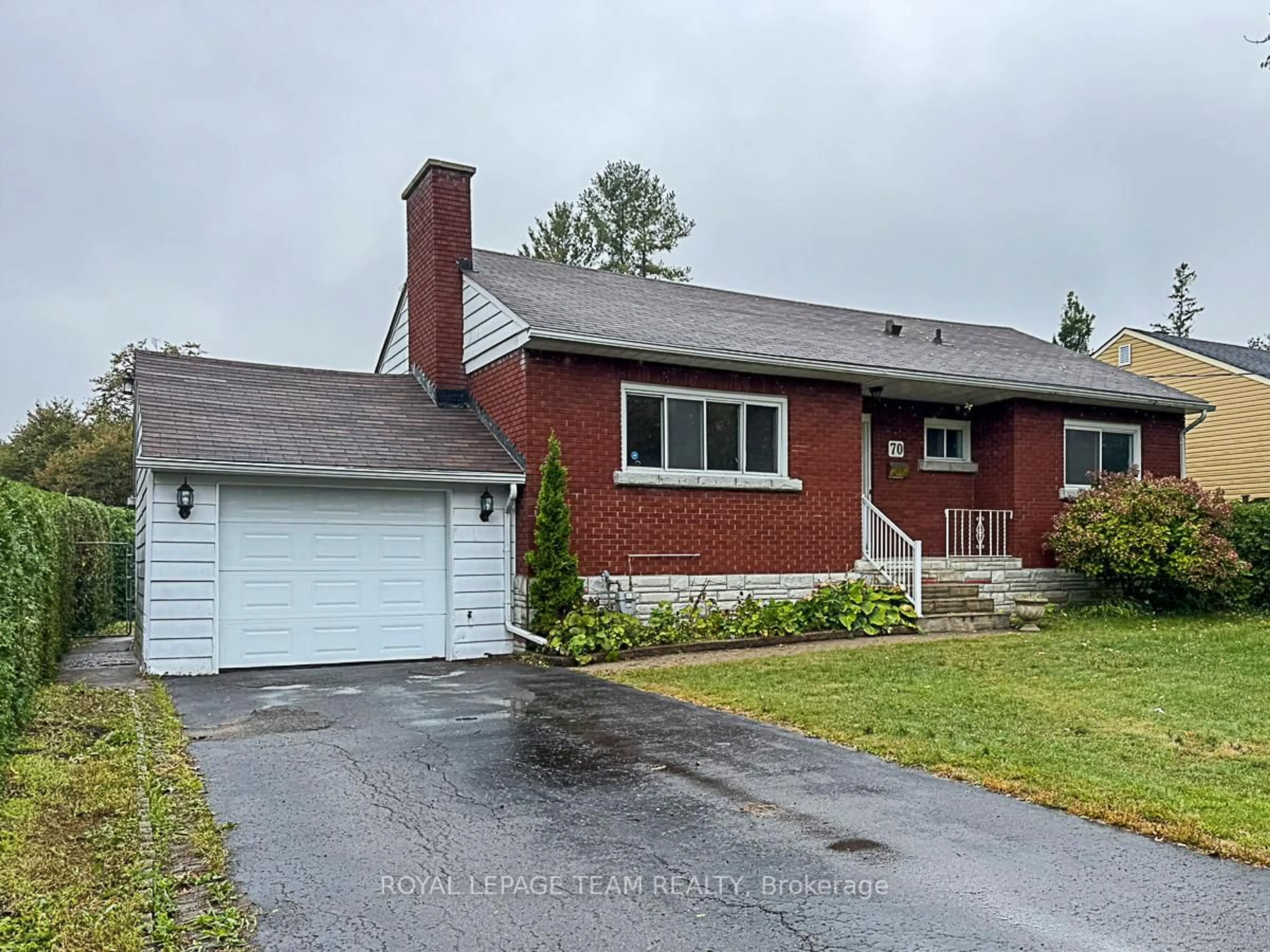 Unknown for 70 Crownhill St, Ottawa Ontario K1J 7K8