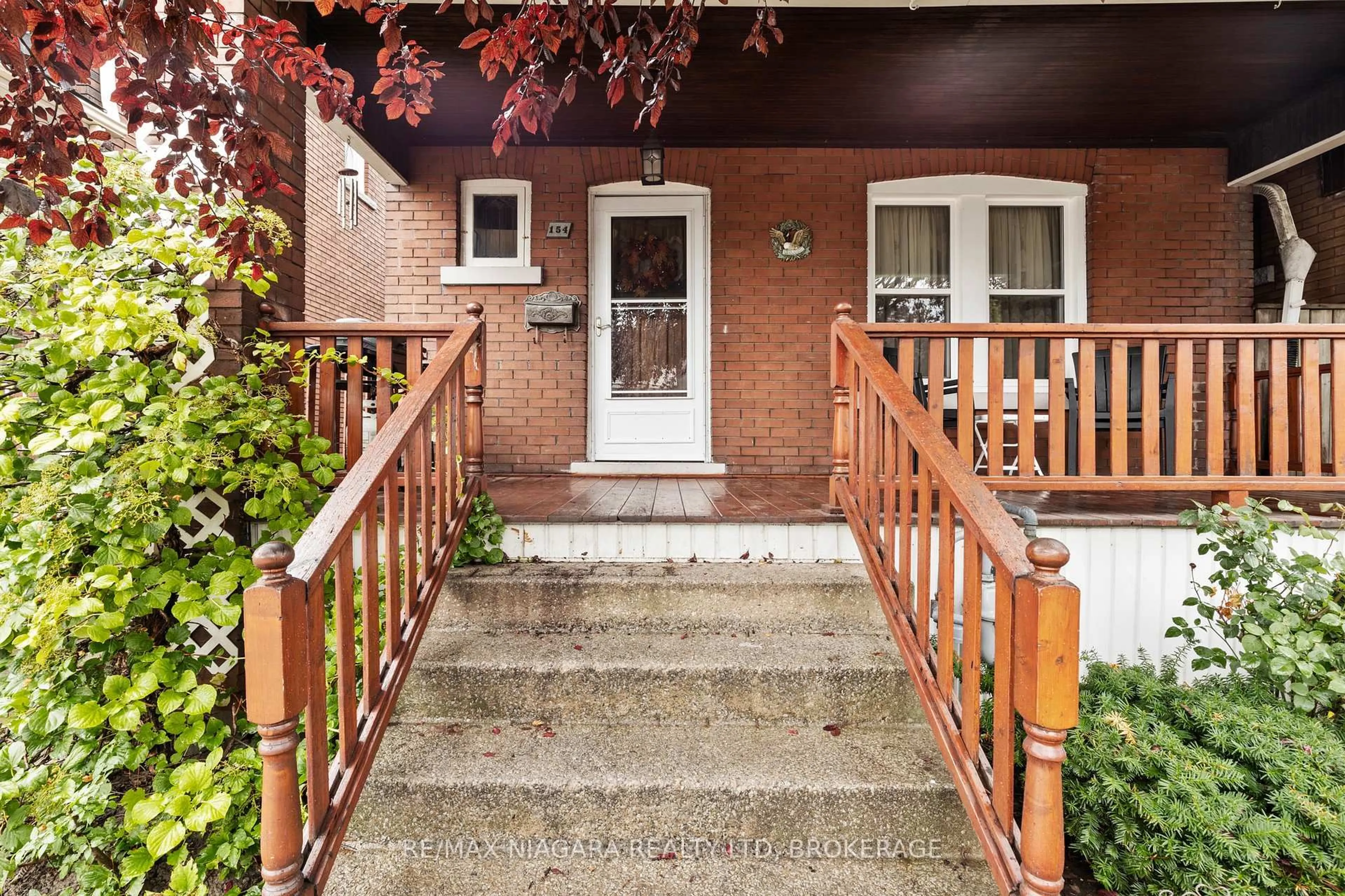 Unknown for 154 Melrose Ave, Hamilton Ontario L8L 6X6