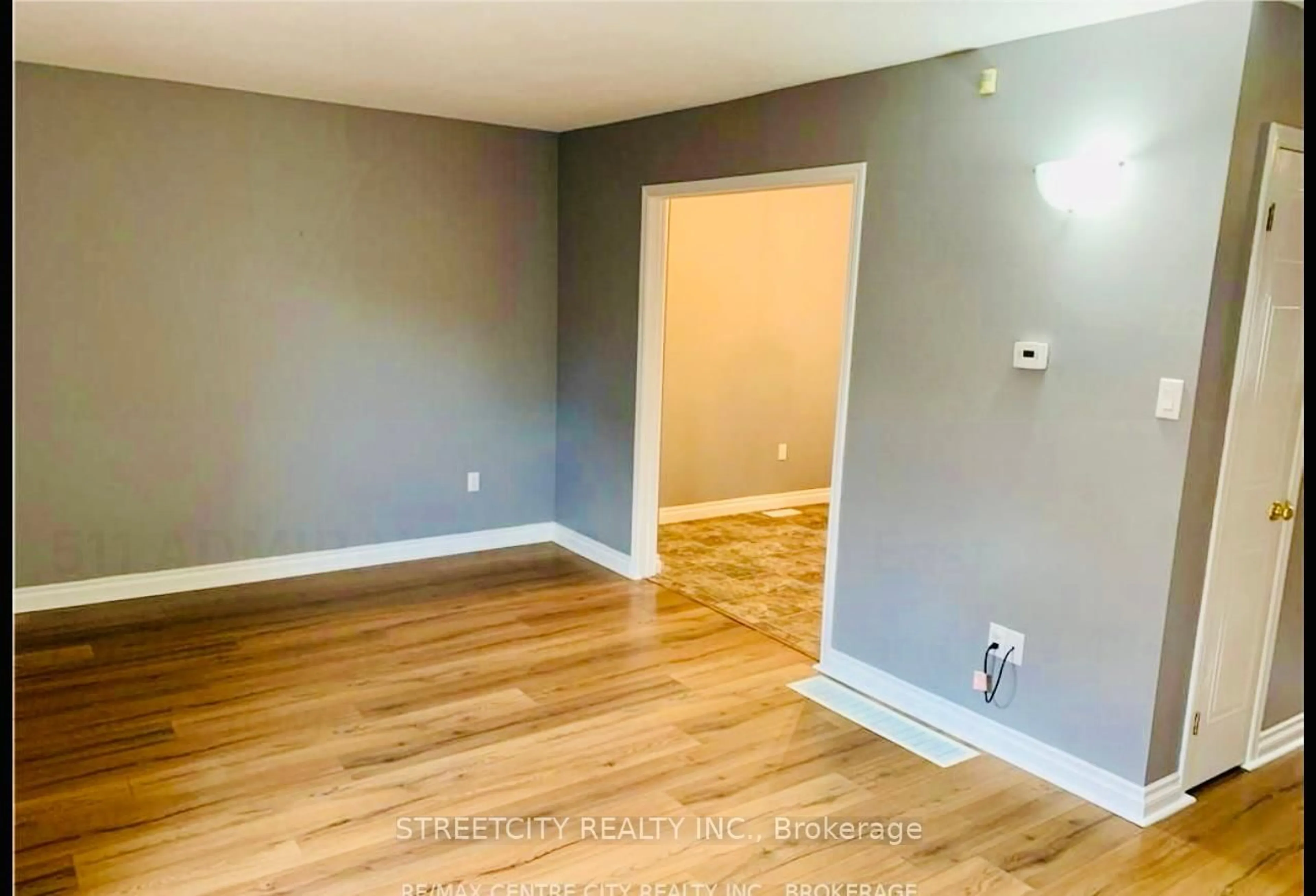 A pic of a room for 511 Admiral Dr #63, London East Ontario N5V 4R4