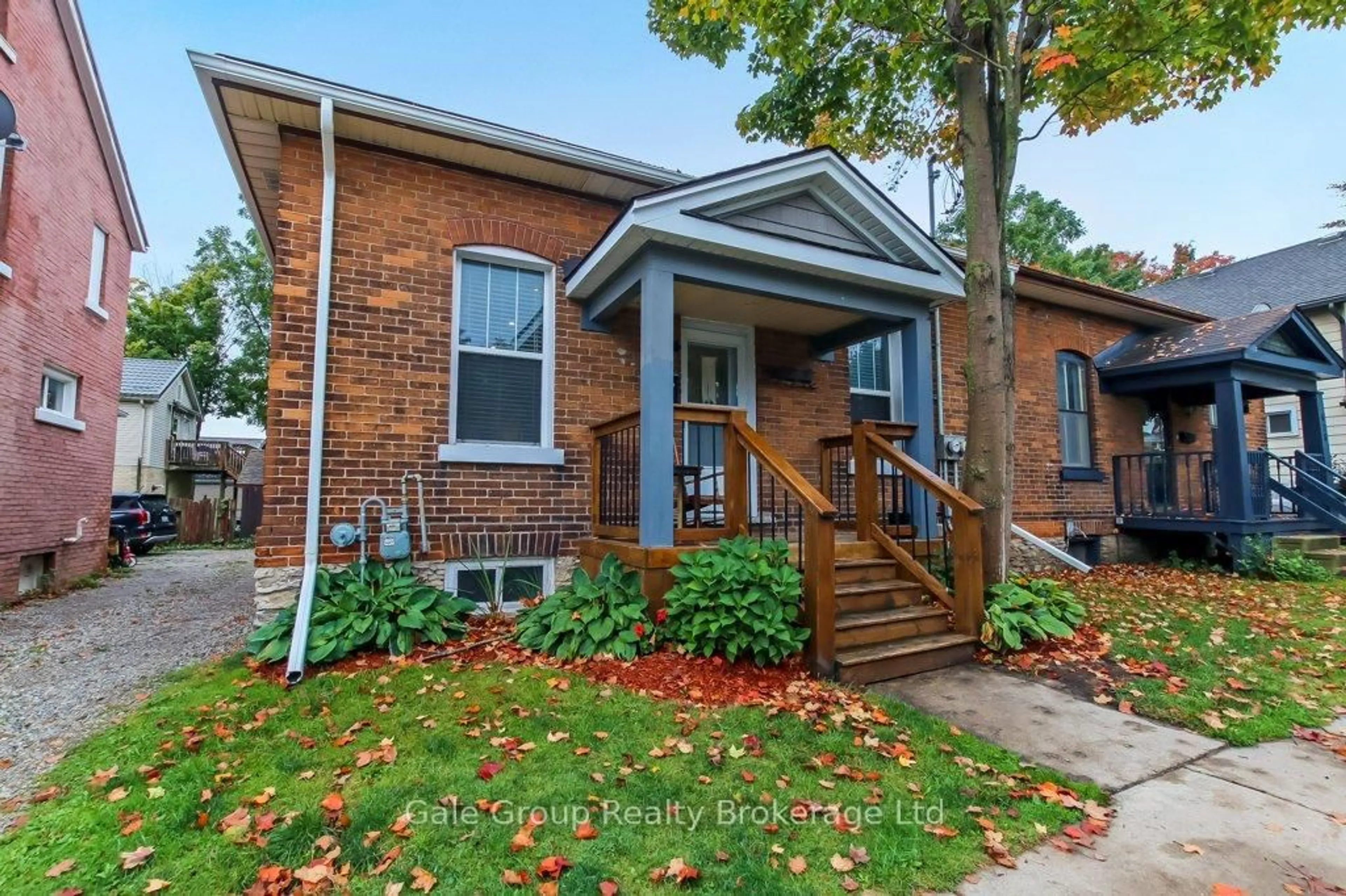 Home with brick exterior material, street for 630 Peel St, Woodstock Ontario N4S 1K8