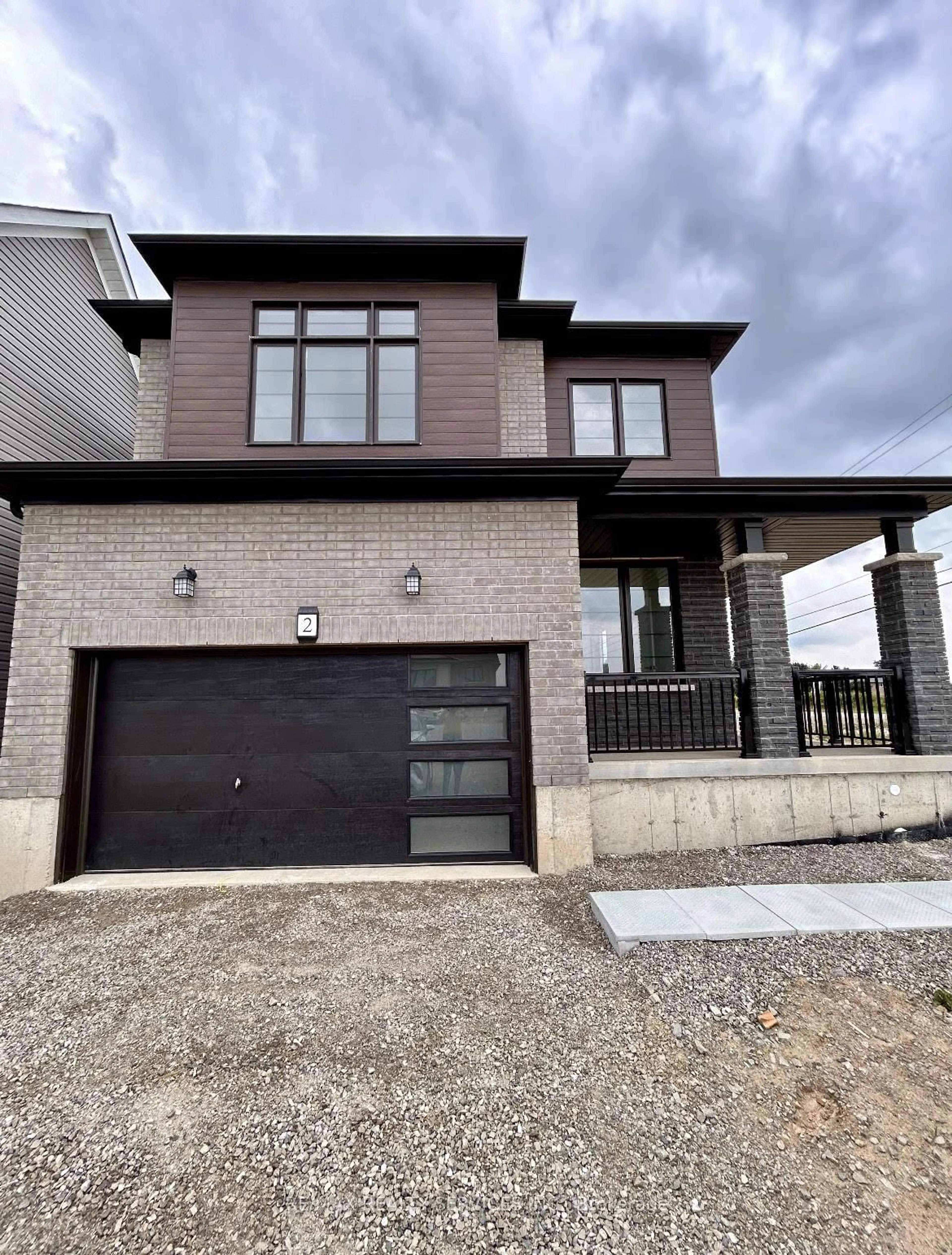 Home with brick exterior material, street for 2 Stanley Ave, Haldimand Ontario N3W 0J8