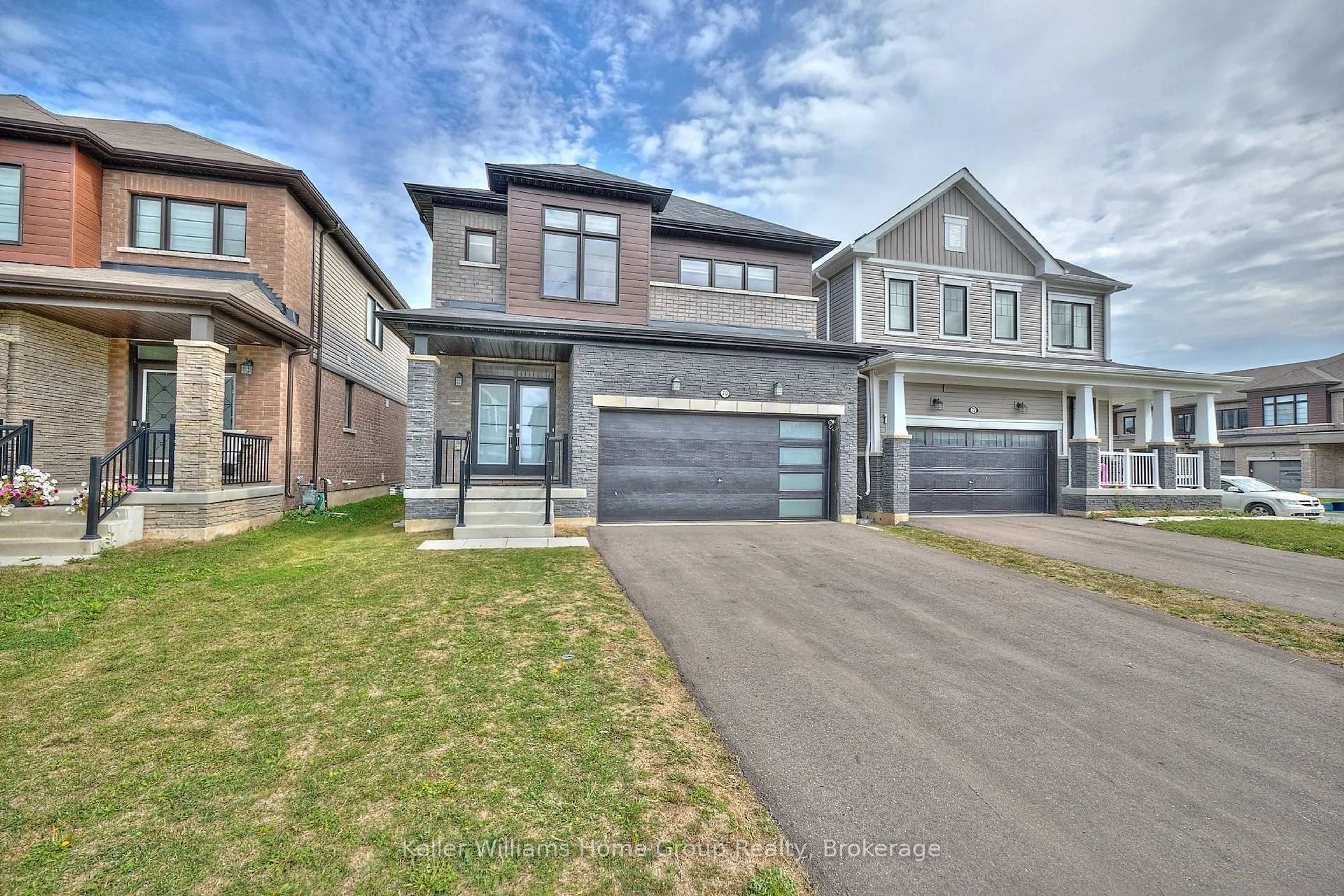 Home with brick exterior material, street for 70 Concord Dr, Thorold Ontario L2E 6S4