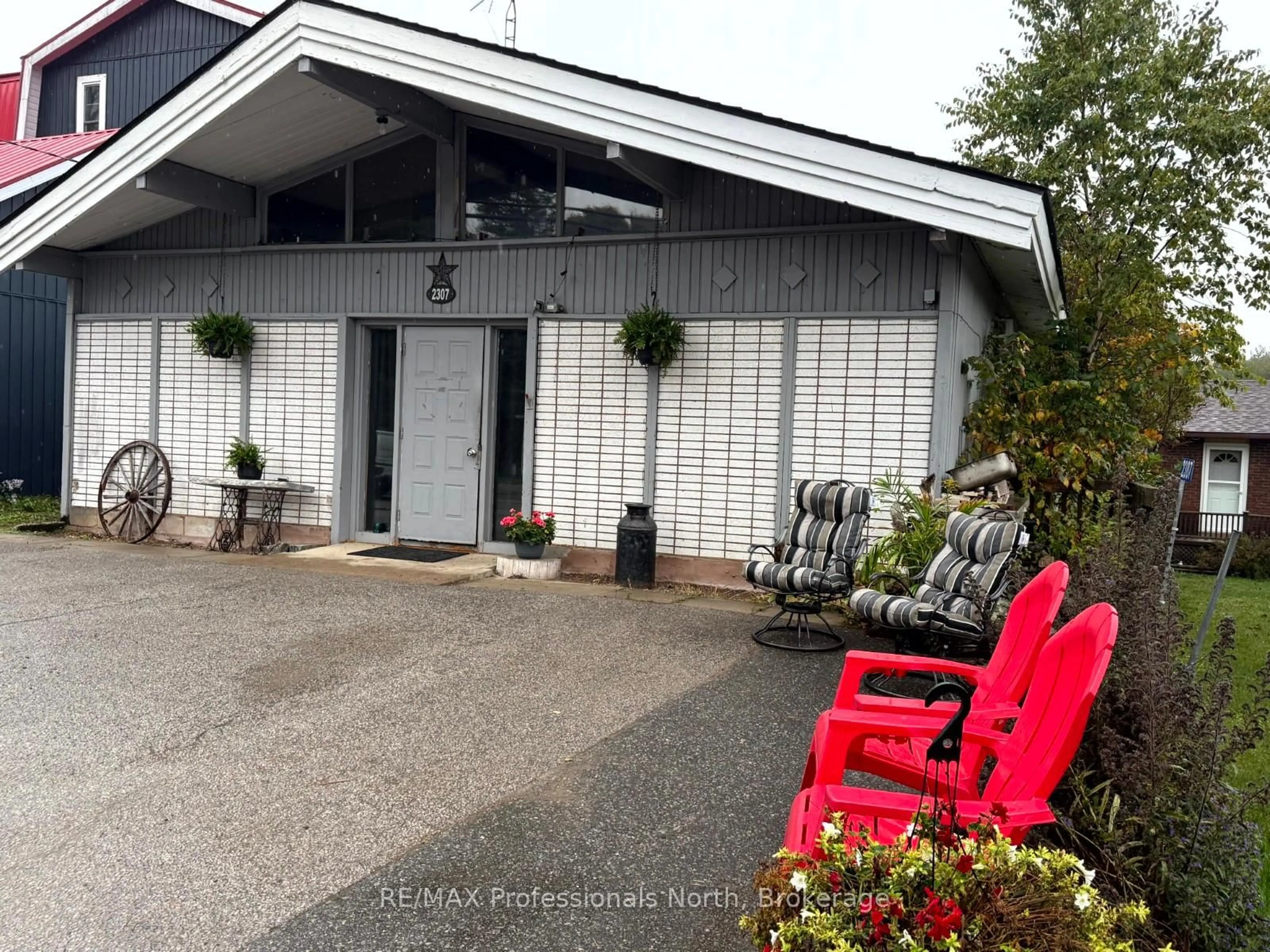 Patio, unknown for 2307 Loop Rd, Highlands East Ontario K0L 3C0