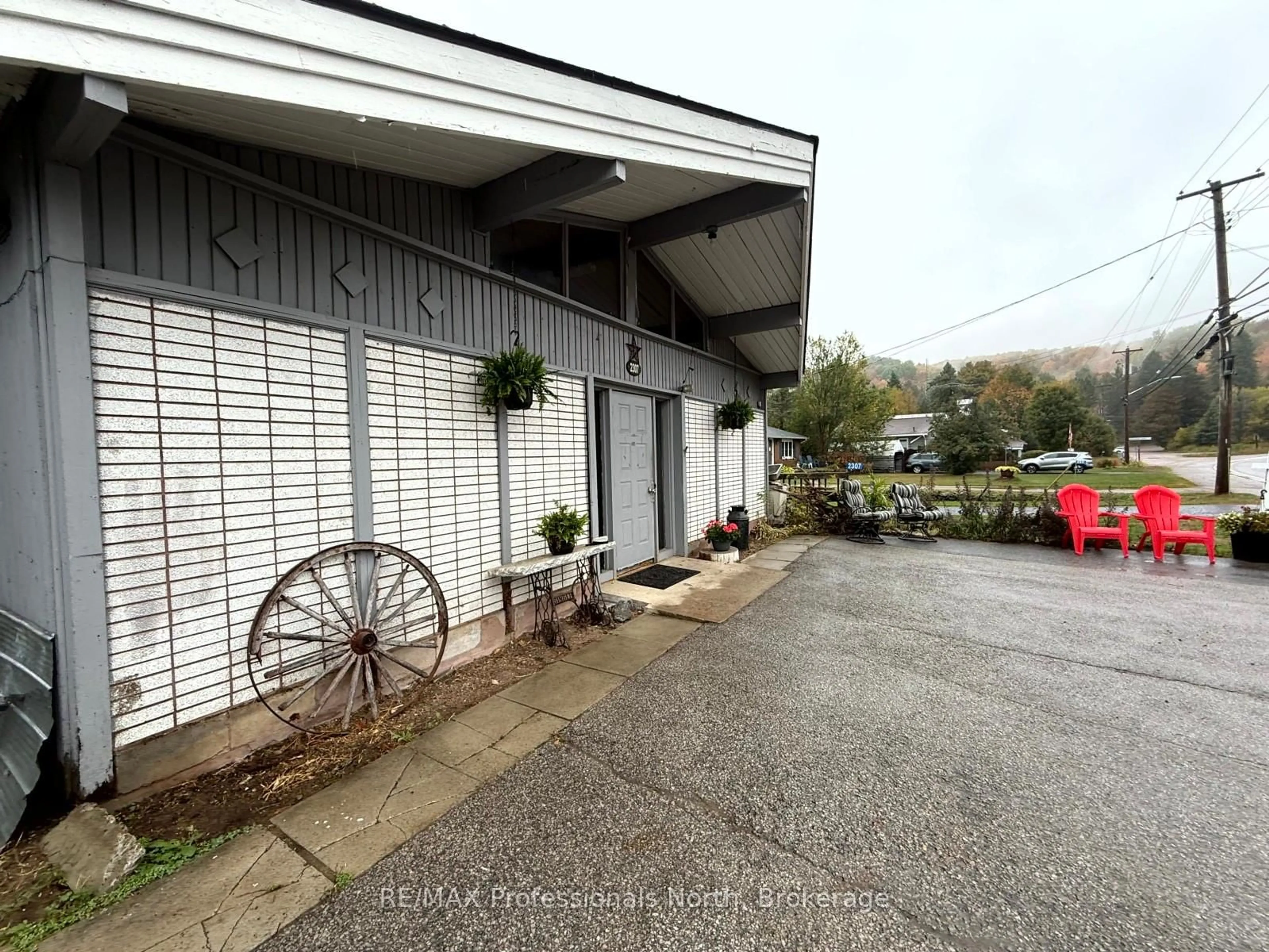 Unknown for 2307 Loop Rd, Highlands East Ontario K0L 3C0