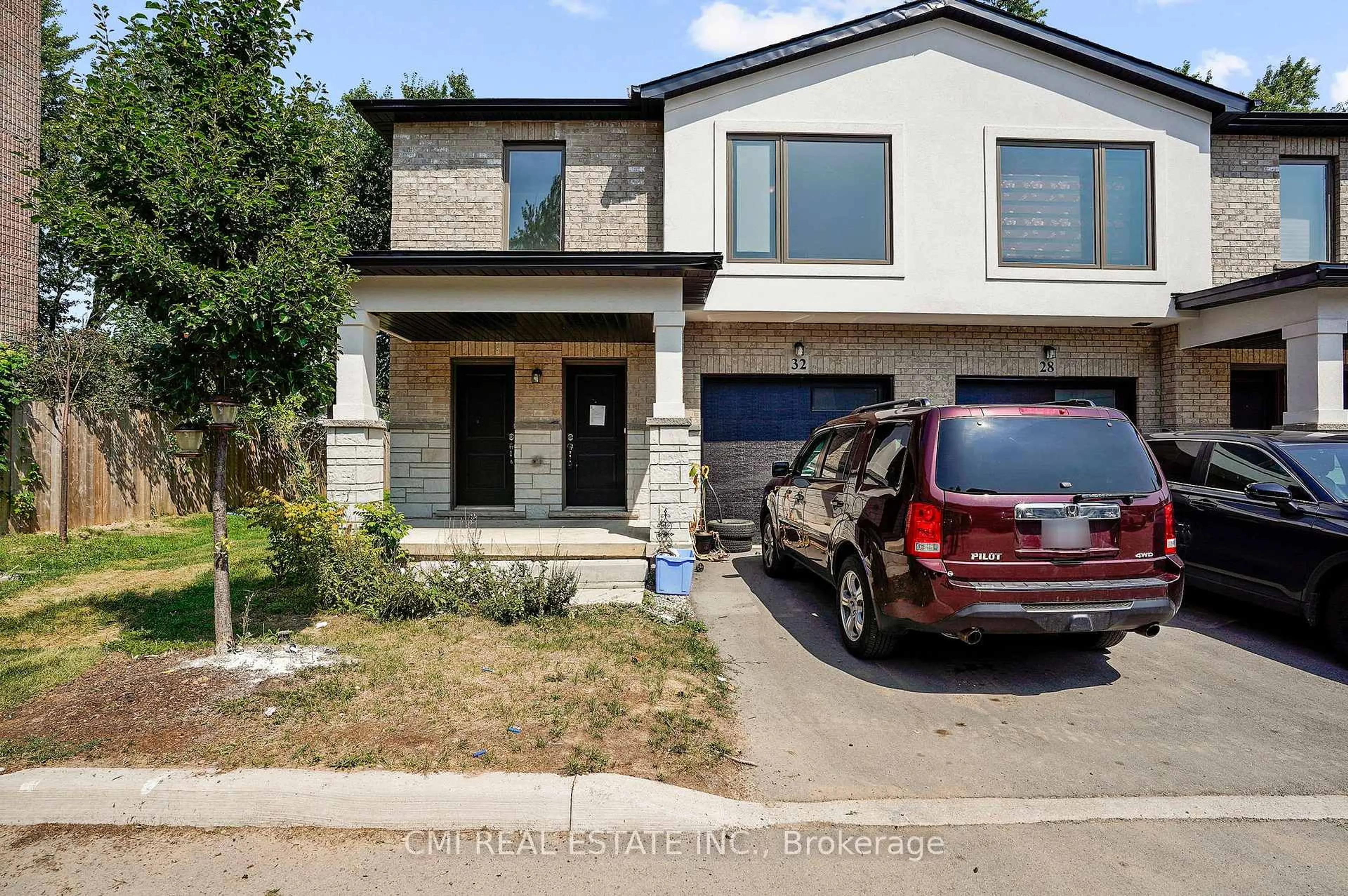 Home with brick exterior material, street for 32 Alayche Tr, Welland Ontario L3C 0J7