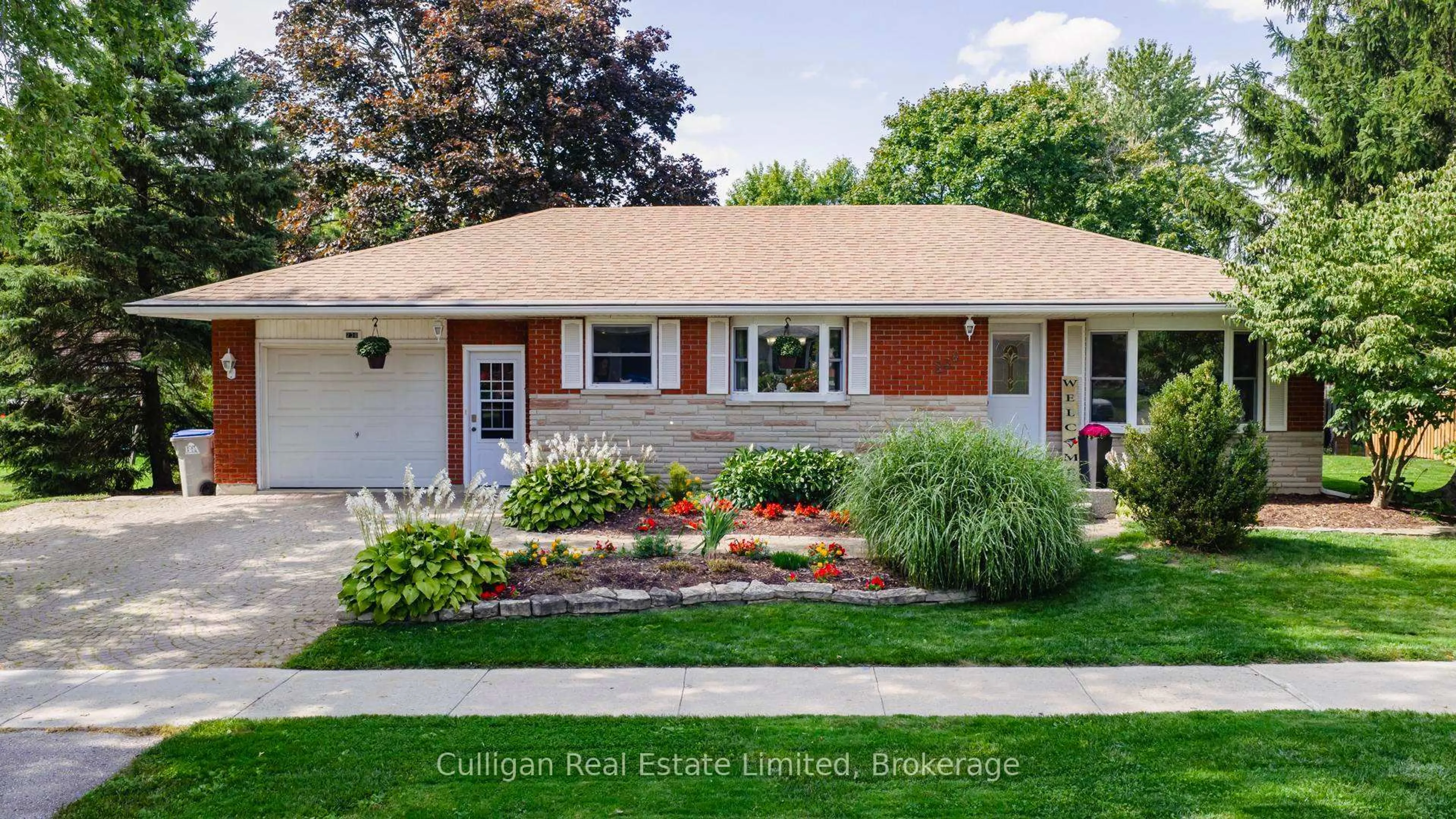 Home with vinyl exterior material, street for 238 St. Andrew St, West Perth Ontario N0K 1N0
