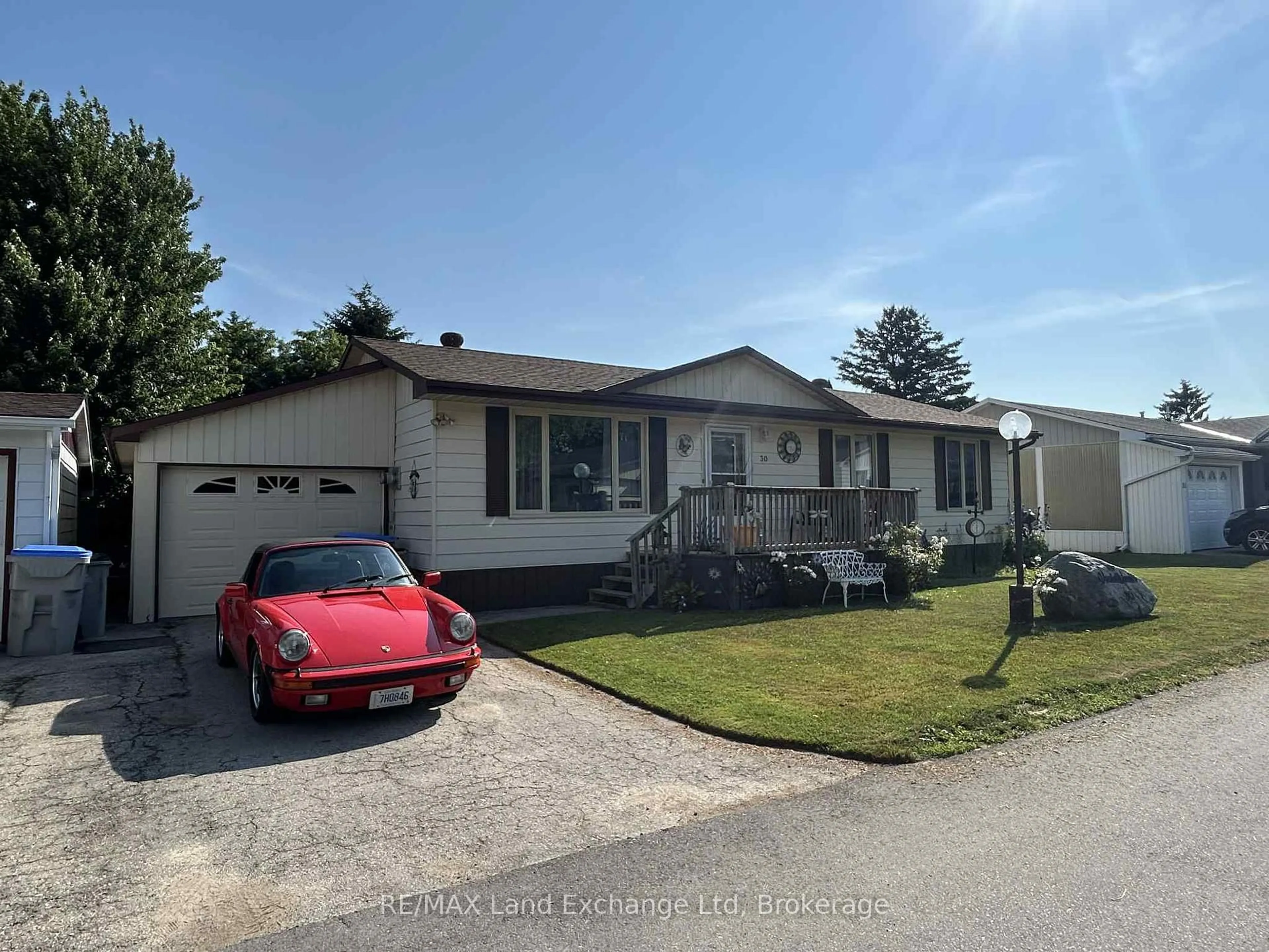 A pic from outside/outdoor area/front of a property/back of a property/a pic from drone, street for 39724 Amberley Rd #30, Morris Turnberry Ontario N0G 2W0