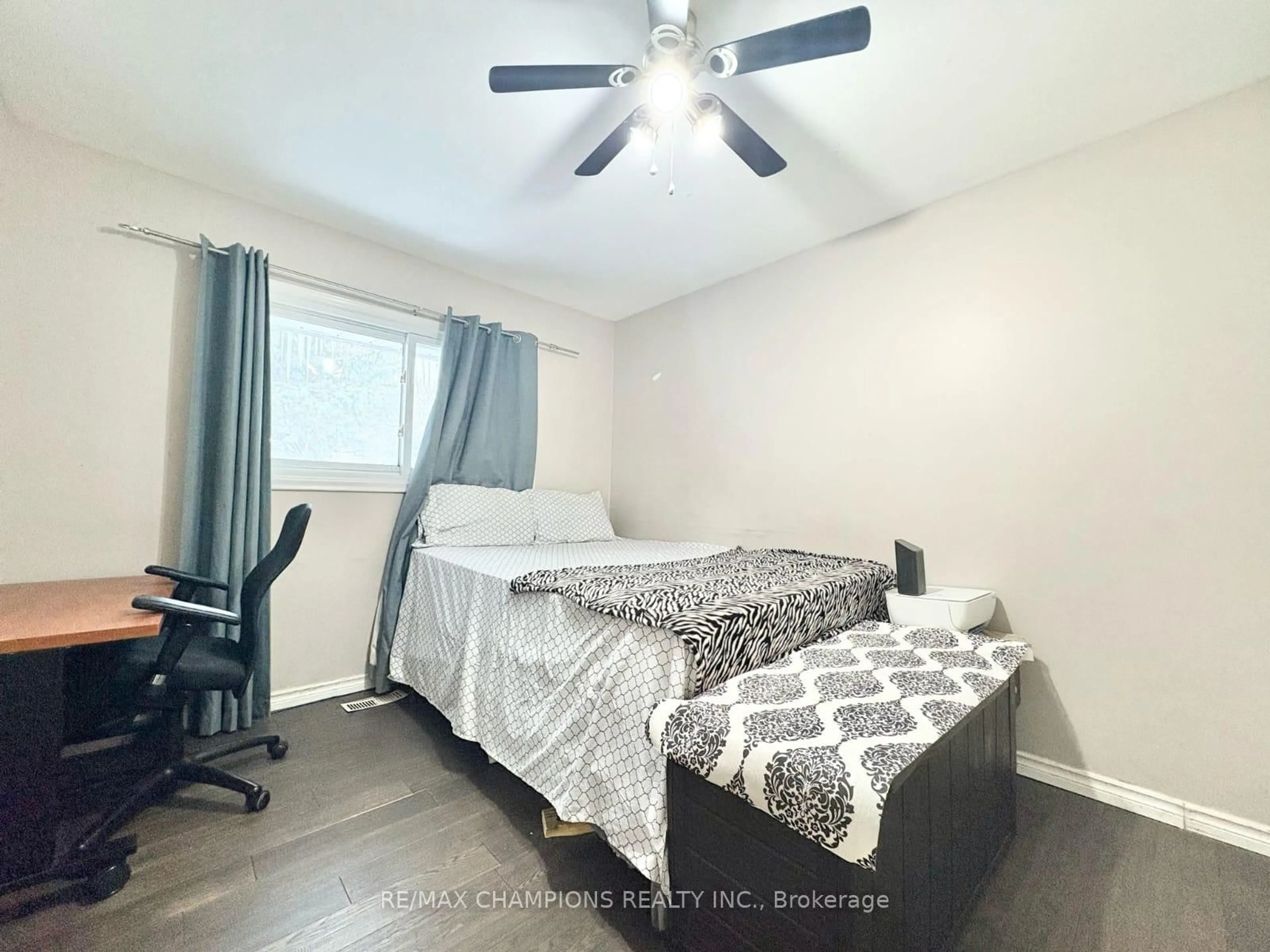 A pic of a room for 265 GLENRIDGE Dr, Waterloo Ontario N2J 3W5