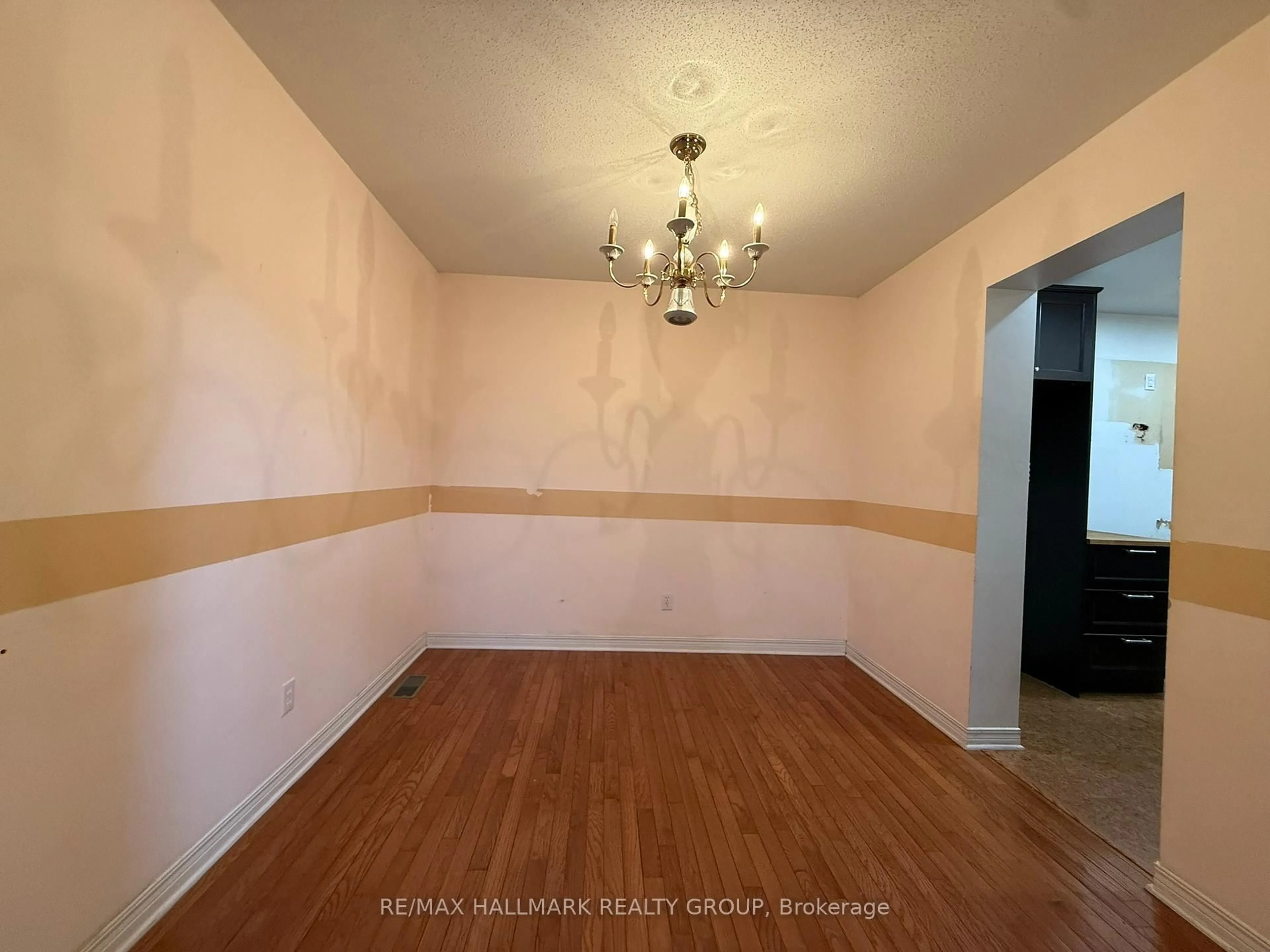 A pic of a room for 195 Blackdome Cres, Kanata Ontario K2T 1A6
