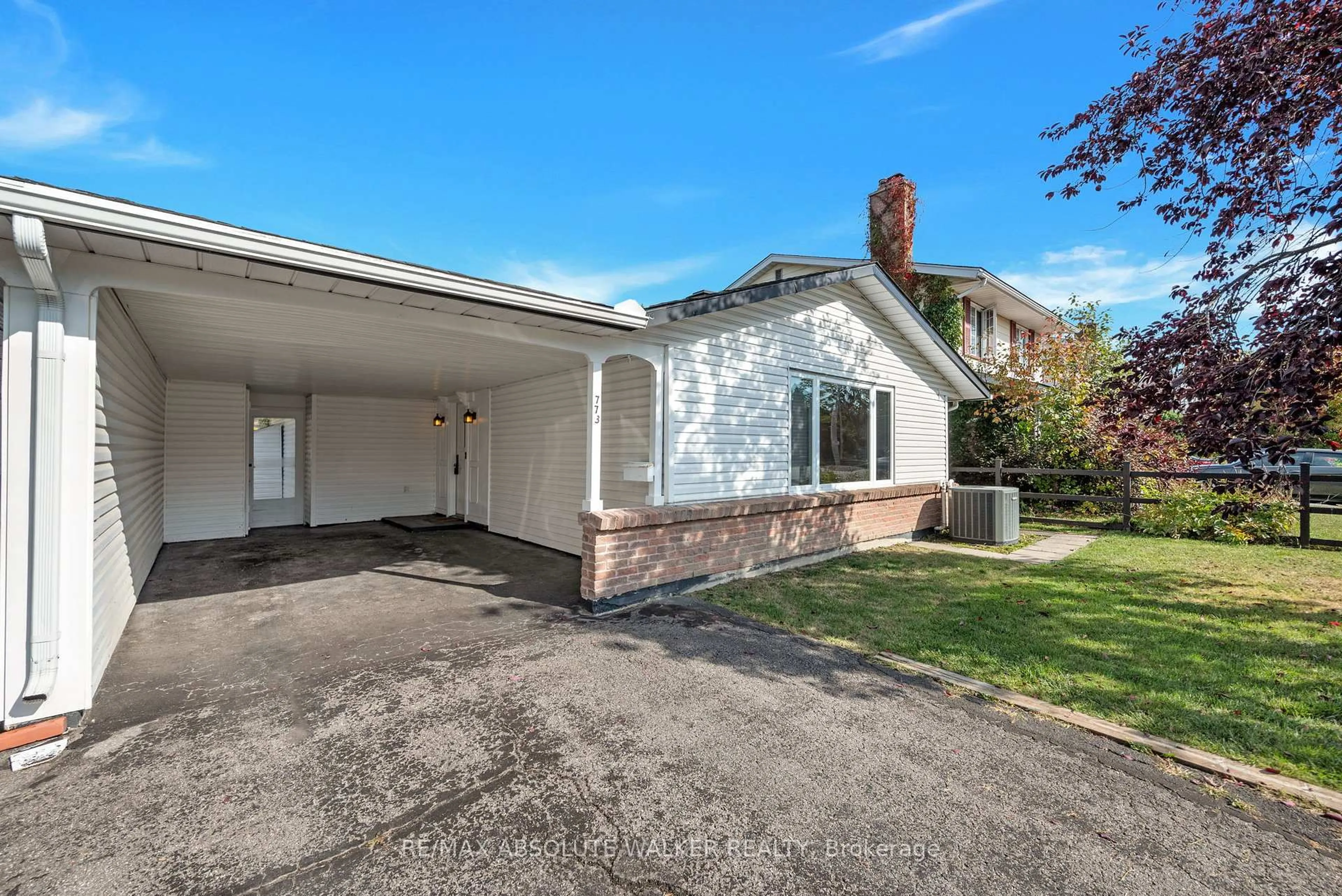 Unknown for 773 Eastvale Dr, Ottawa Ontario K1J 6Z9