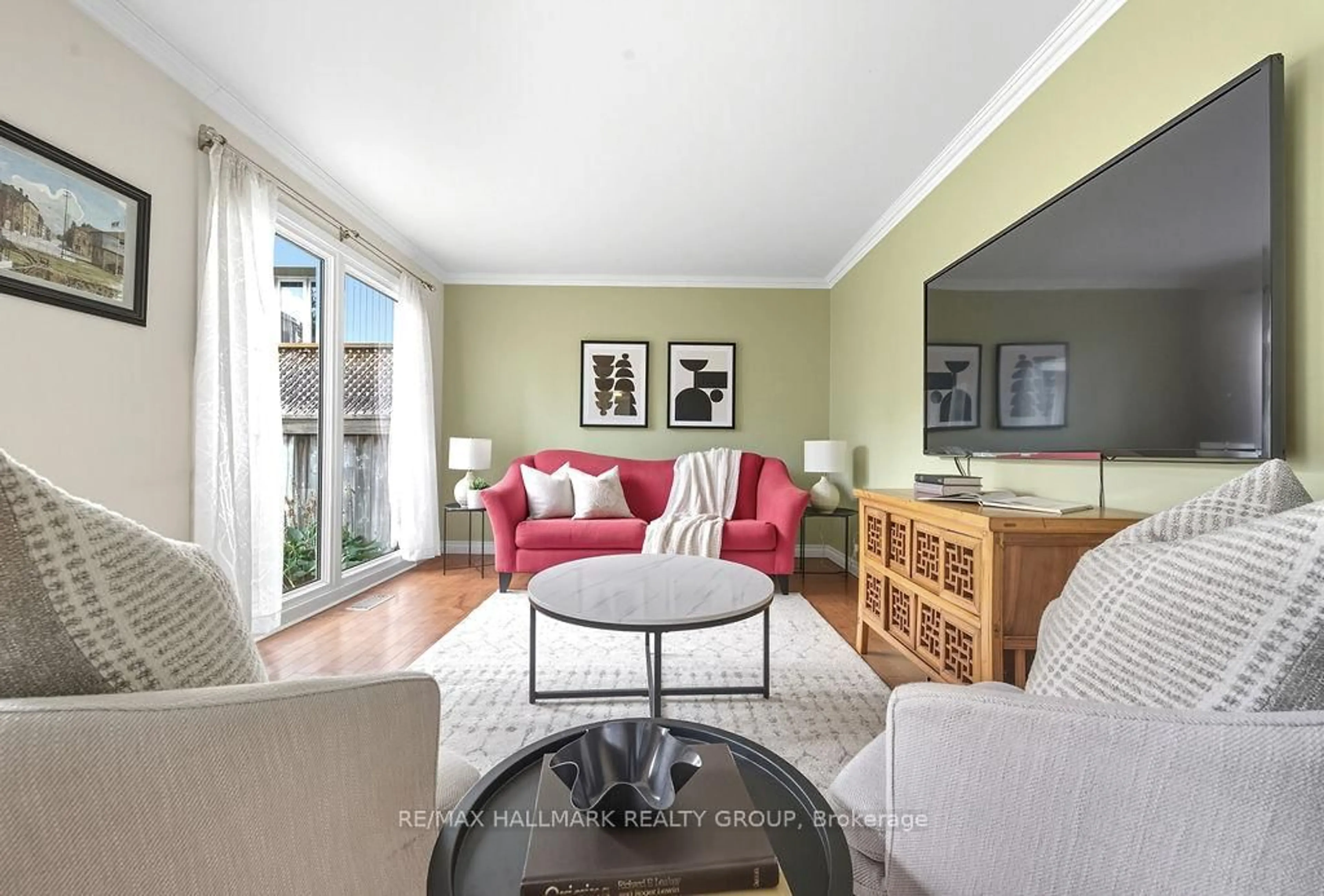 Living room with furniture, unknown for 29D Varley Dr #D, Ottawa Ontario K2K 1G4