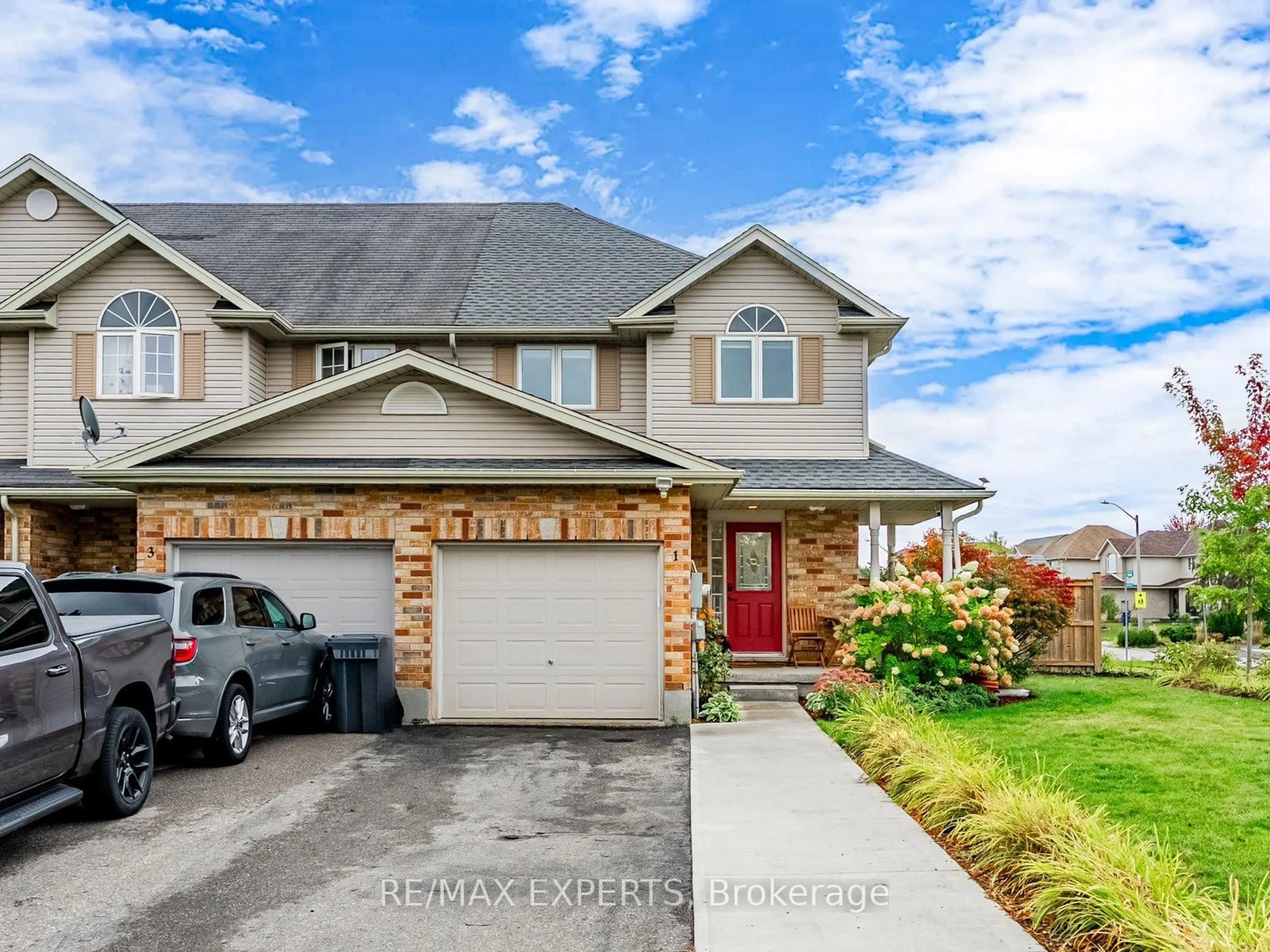 Unknown for 1 Clough Cres, Guelph Ontario N1L 0G1