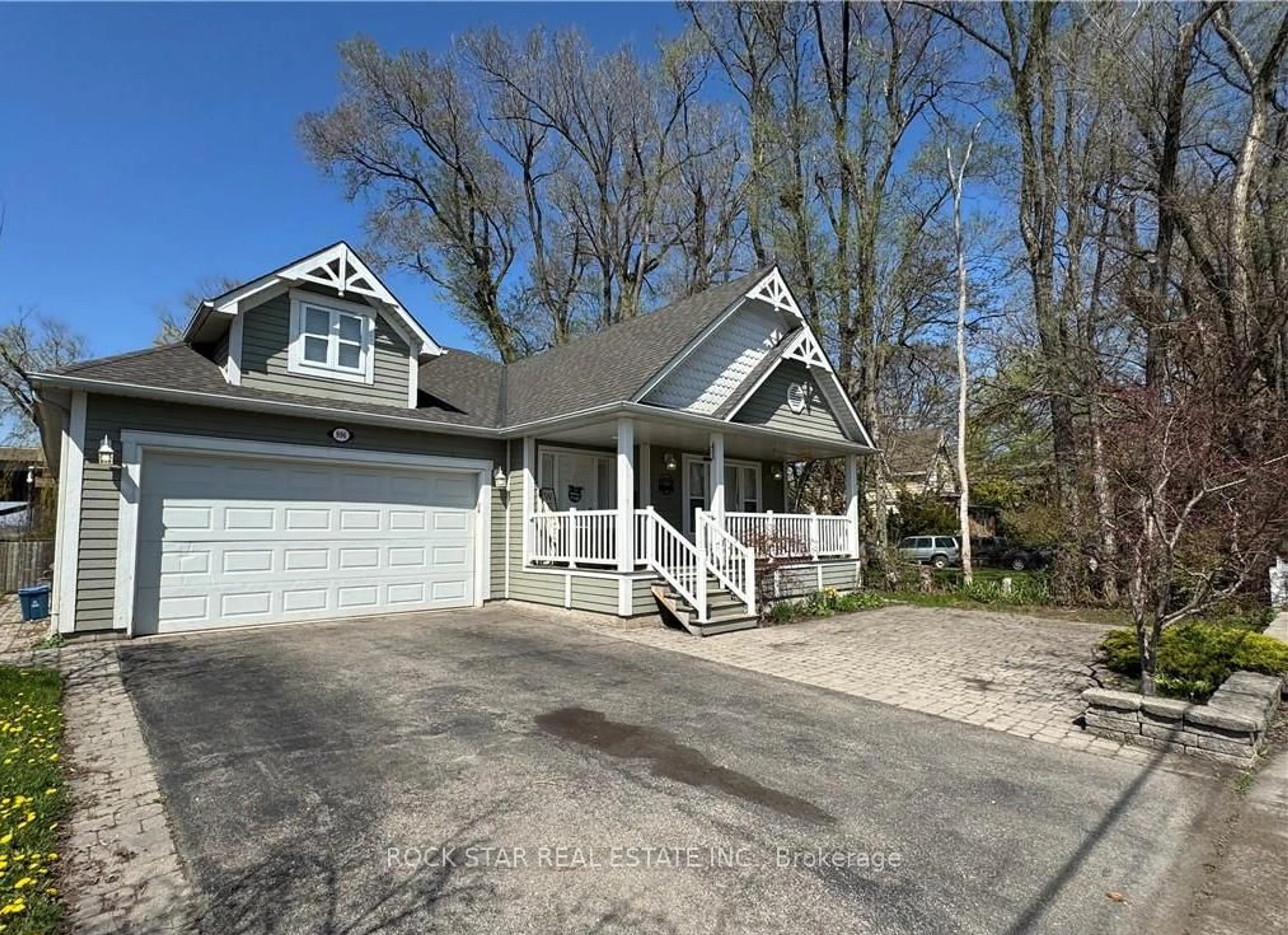 Unknown for 996 BEACH Blvd, Hamilton Ontario L8H 6Z4