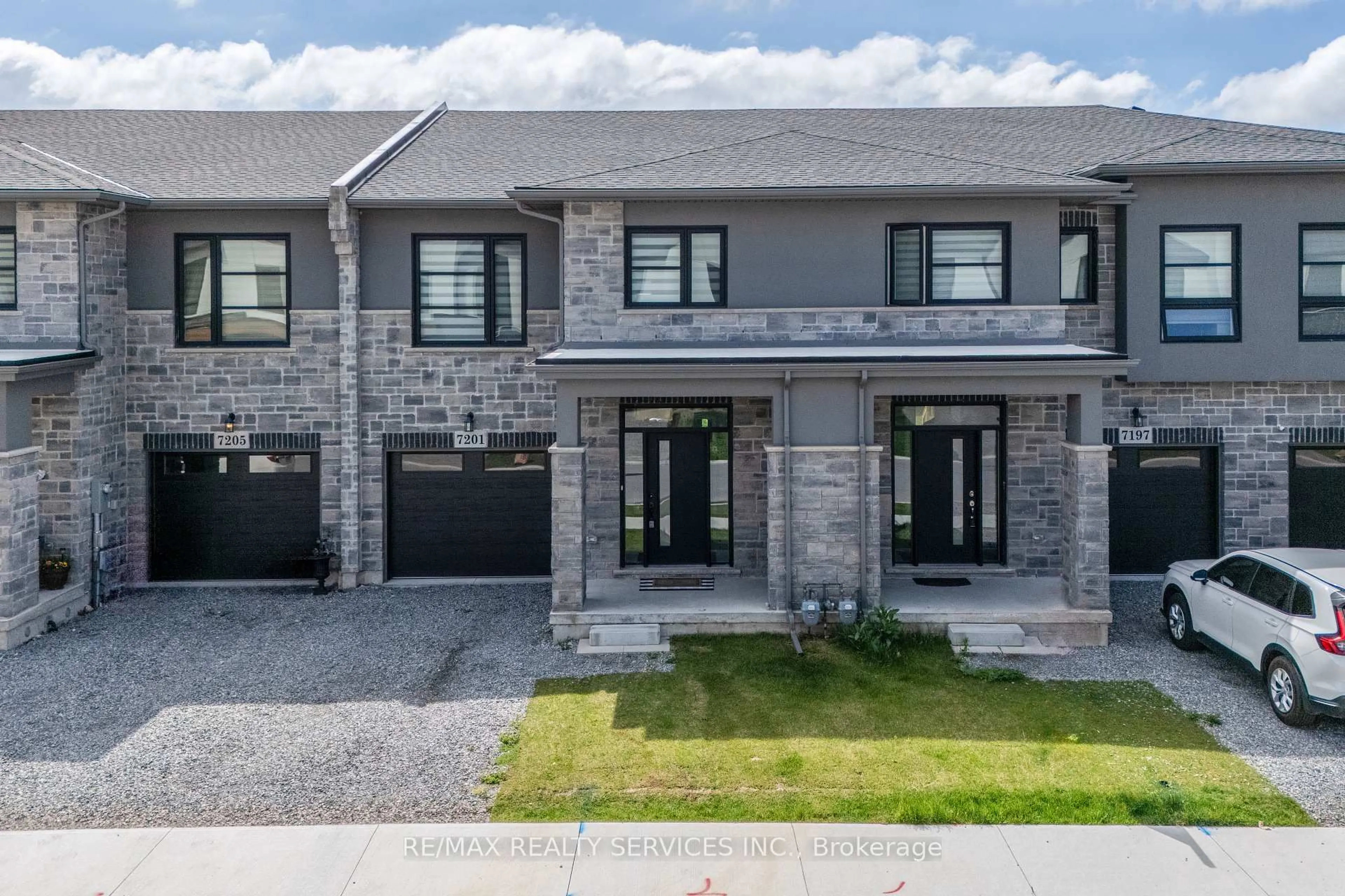 Home with brick exterior material, street for 7201 Parsa St, Niagara Falls Ontario L2H 2Y6