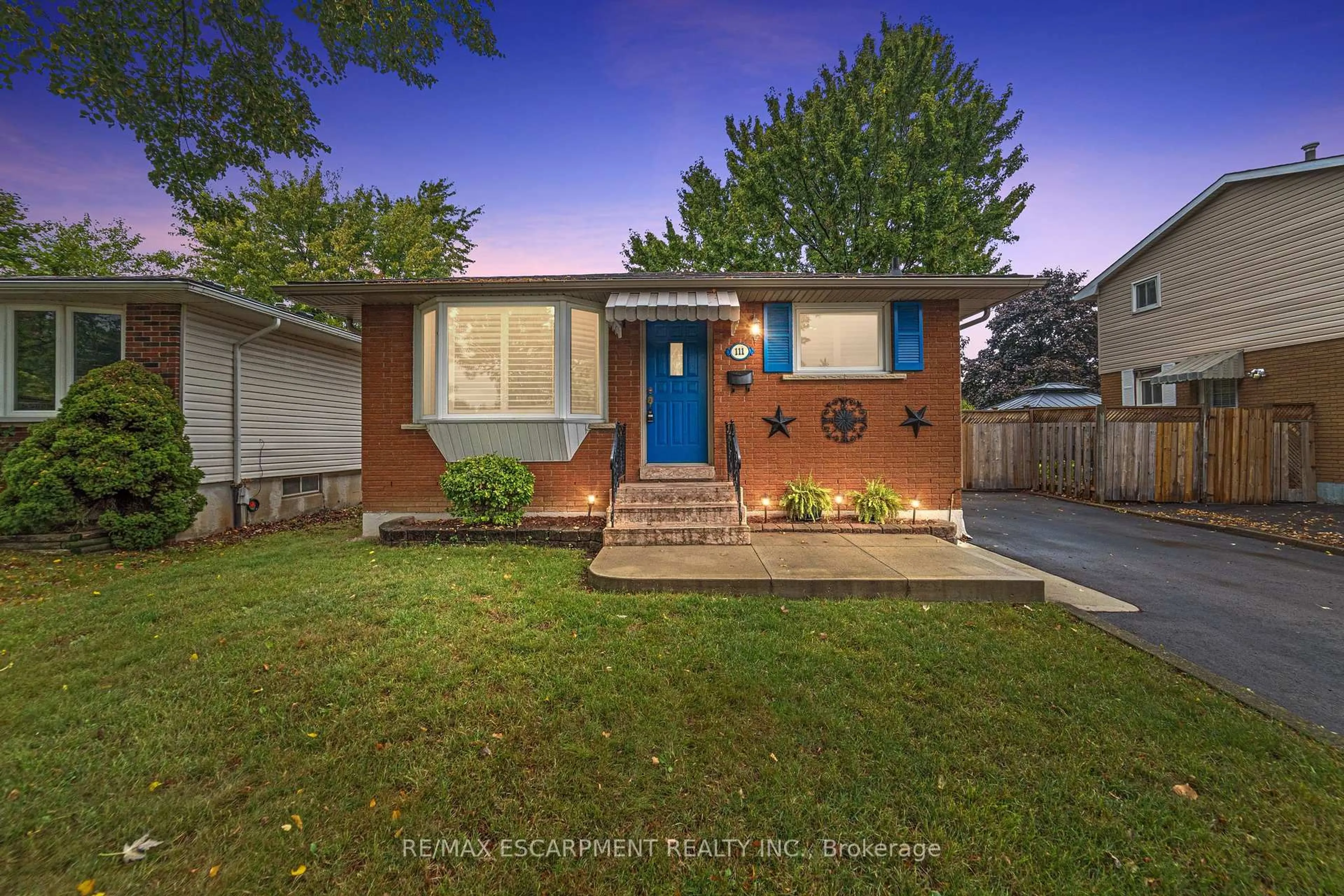 Home with brick exterior material, street for 111 BOSTON Cres, Hamilton Ontario L8T 4N1