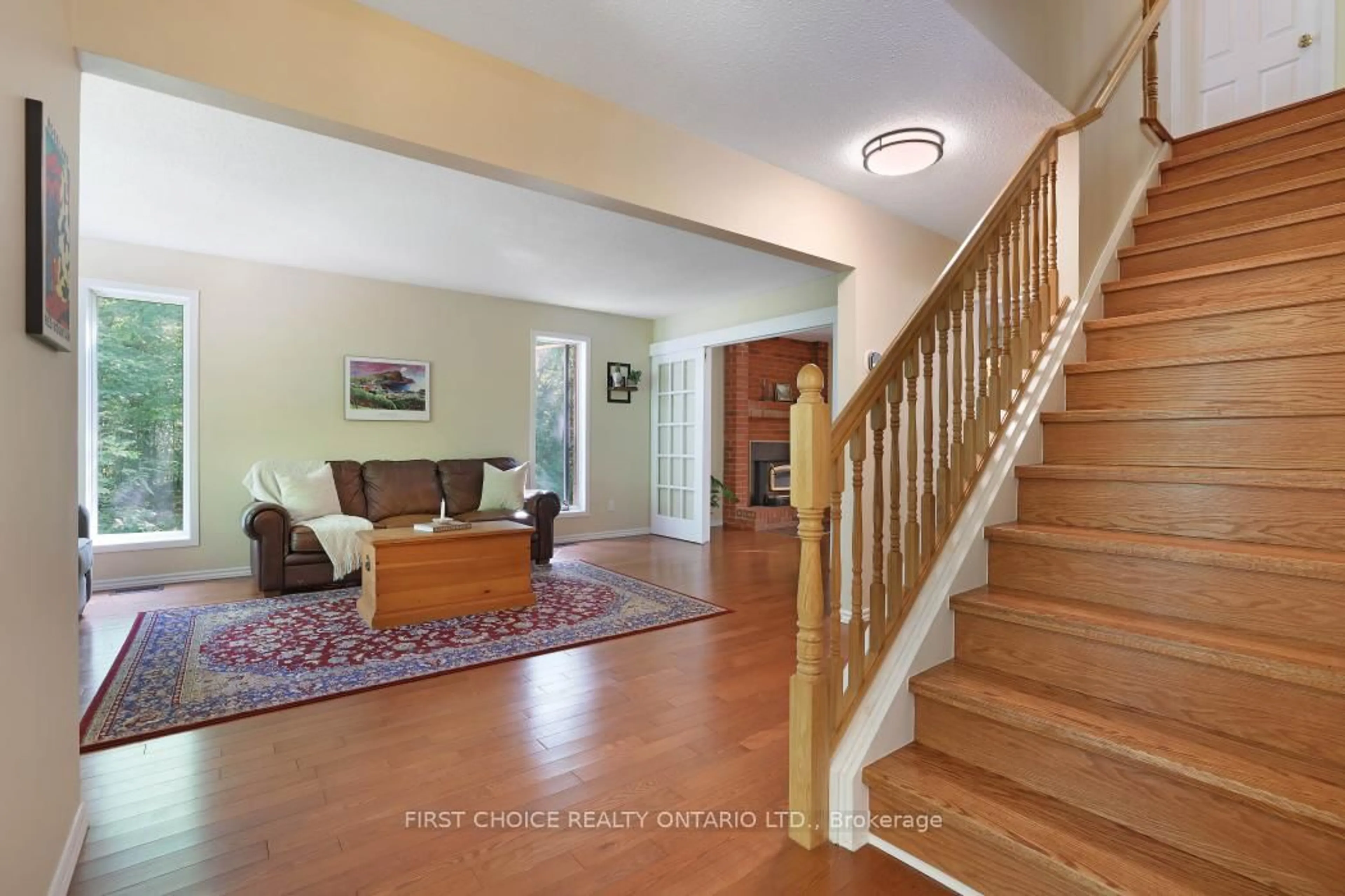 Indoor entryway for 199 Indian Hill Rd, Pakenham Ontario K0A 2X0