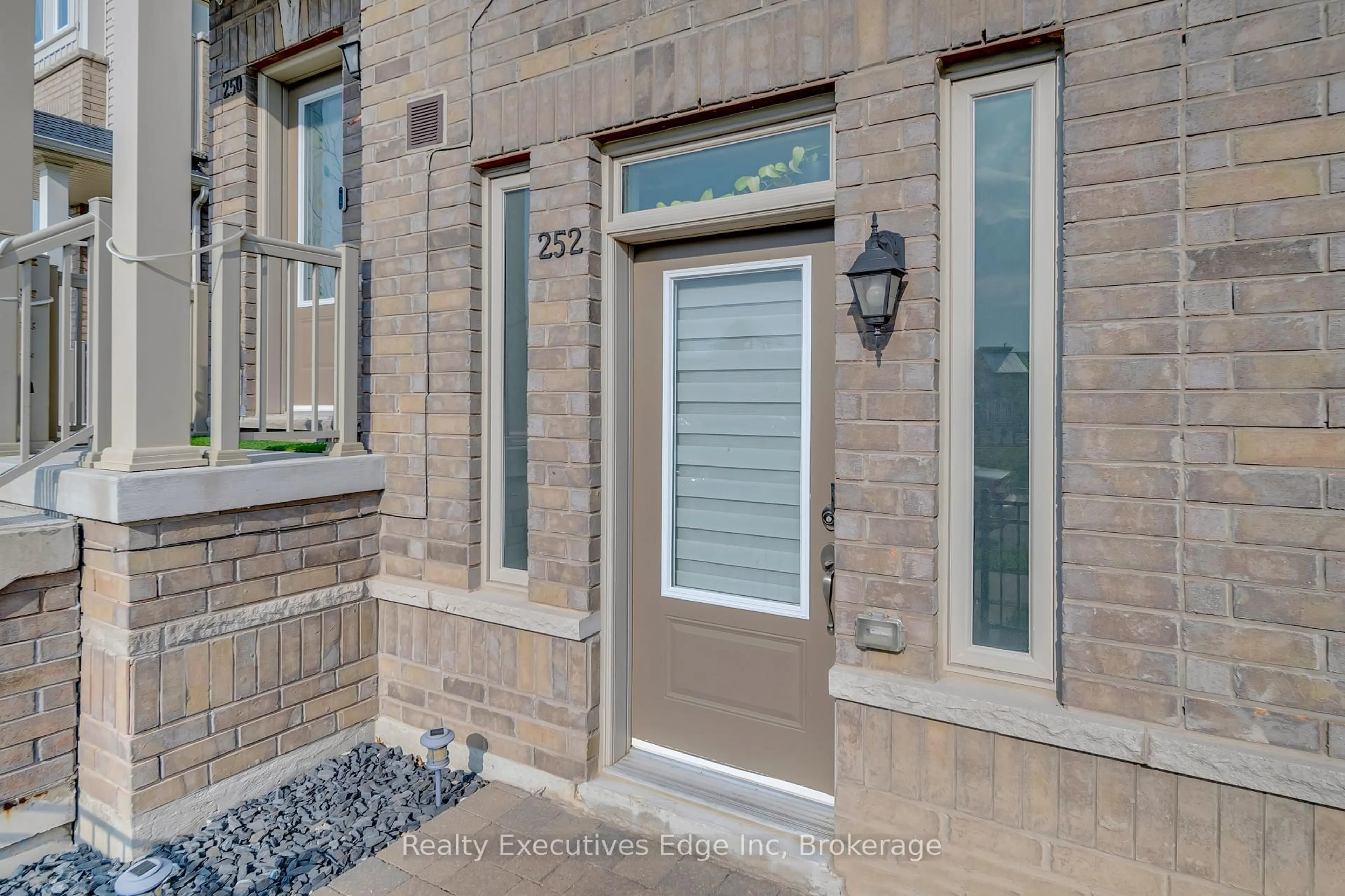 Unknown for 252 Law Dr #65, Guelph Ontario N1E 0P6