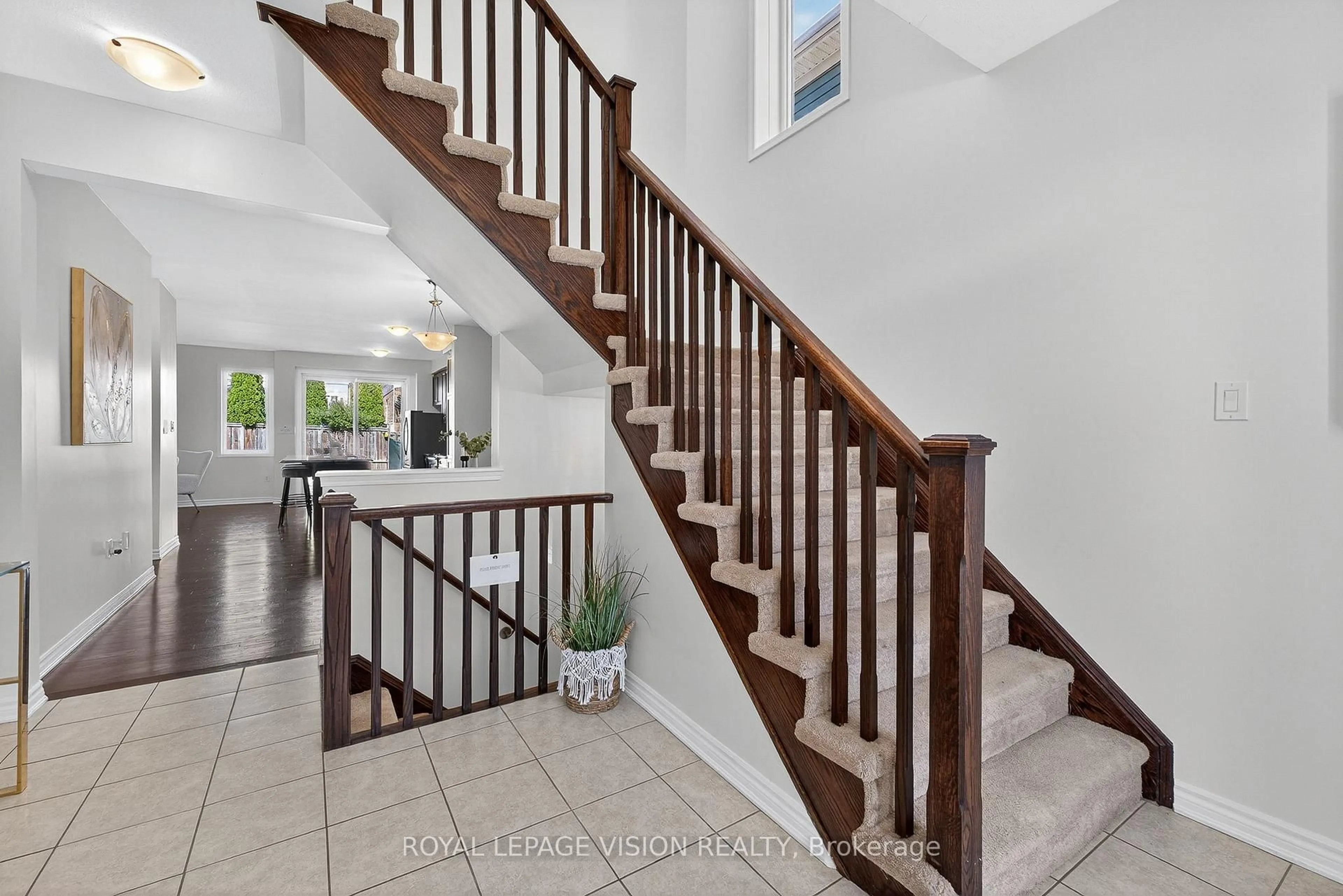 Stairs for 43 Watermill St, Kitchener Ontario N2P 2X6