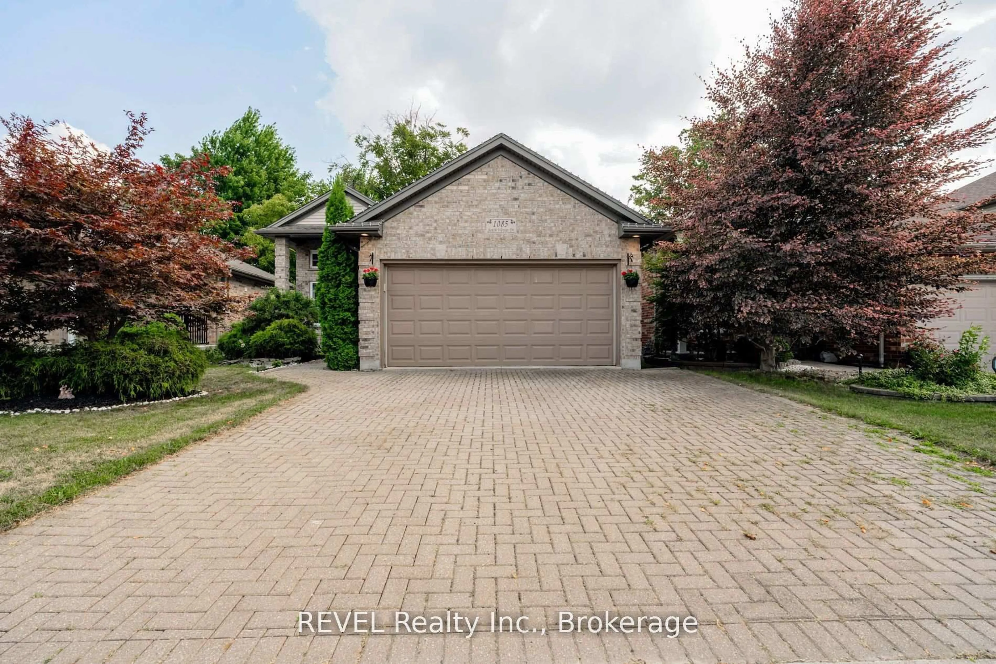 Home with brick exterior material, street for 1085 South Wenige Dr, London North Ontario N5X 4G5
