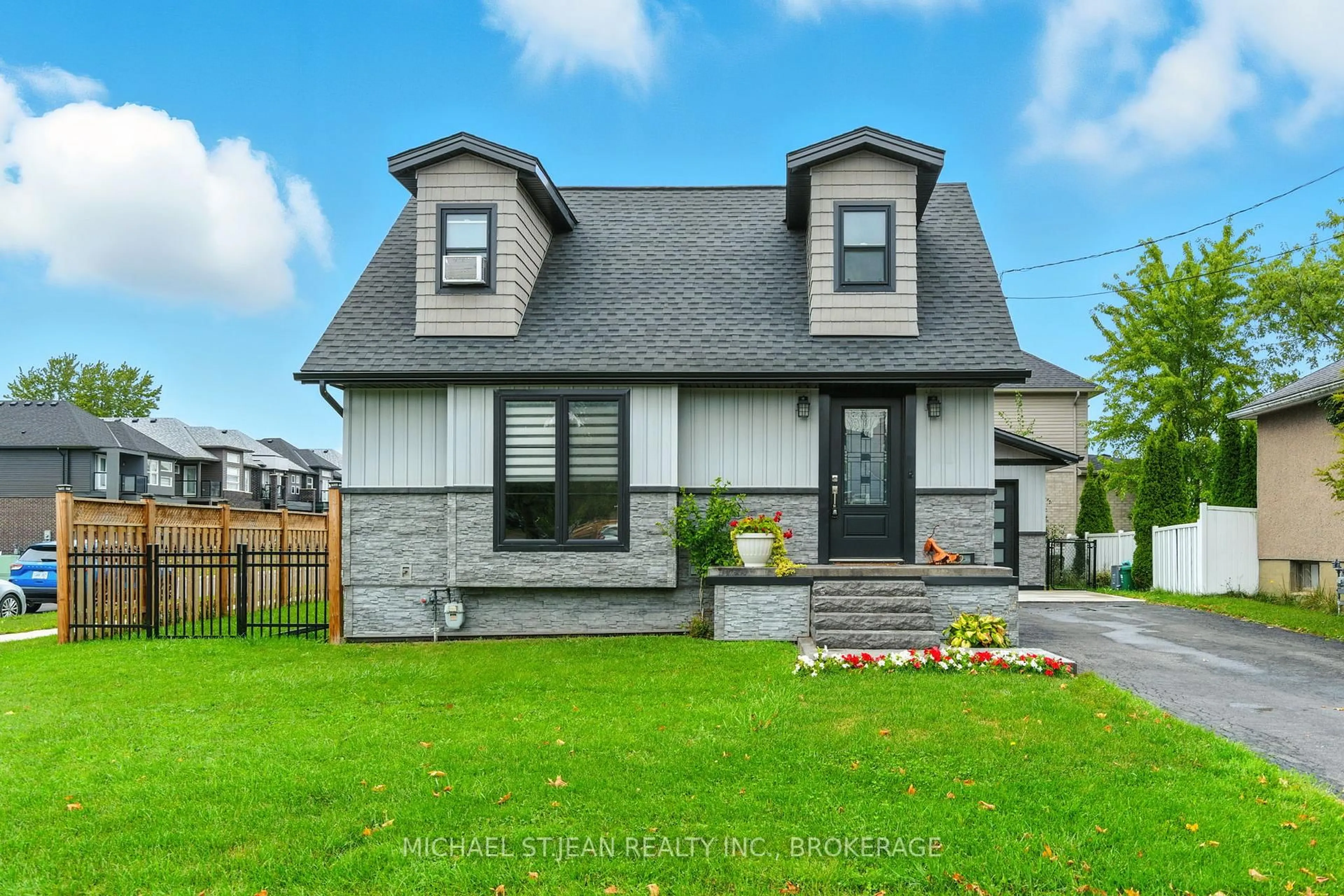 Home with brick exterior material, unknown for 29 Sauer Ave, Welland Ontario L3B 5H3