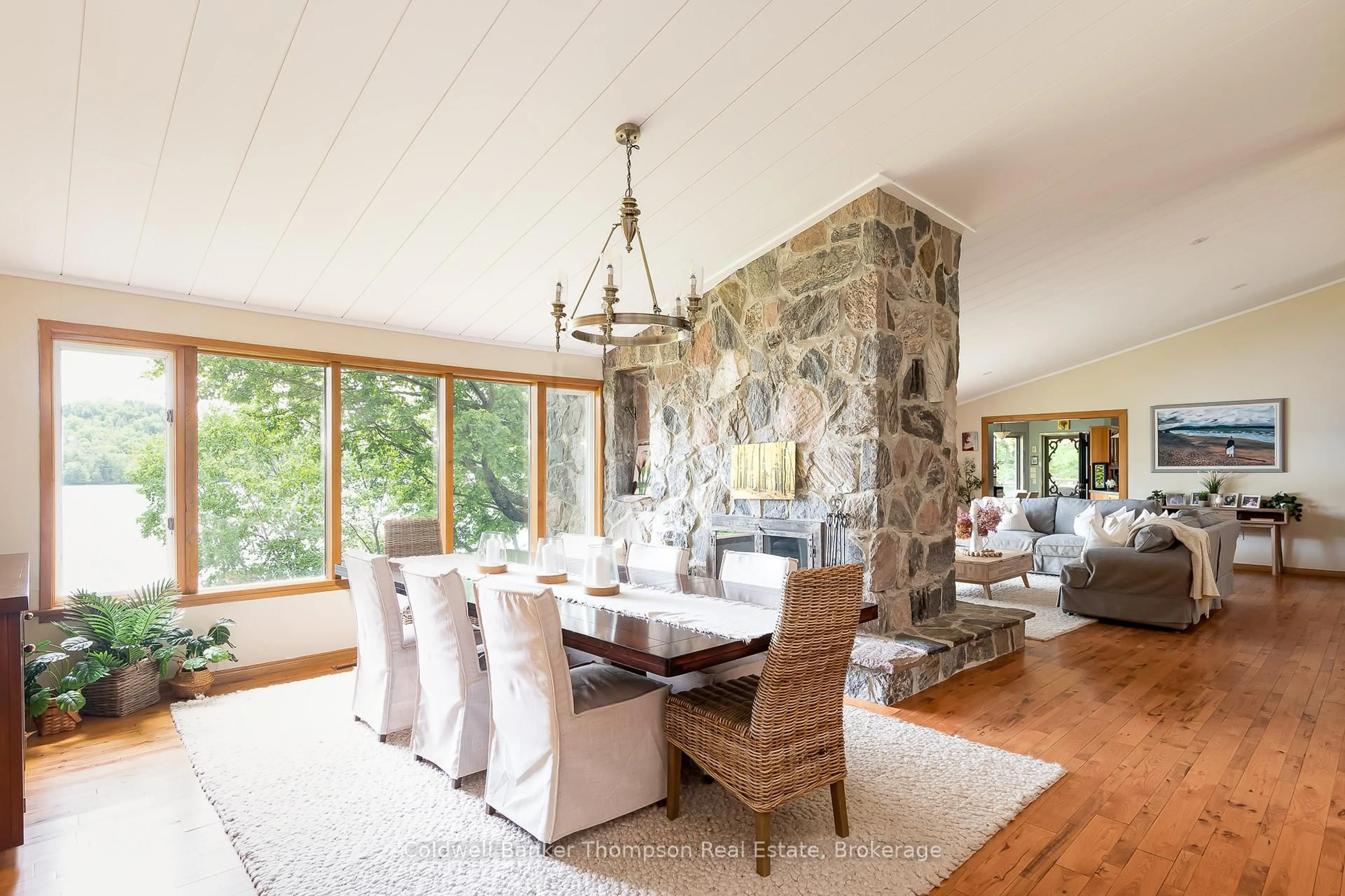 Dining room, unknown for 54 Rowan Dr, Huntsville Ontario P1H 2J2