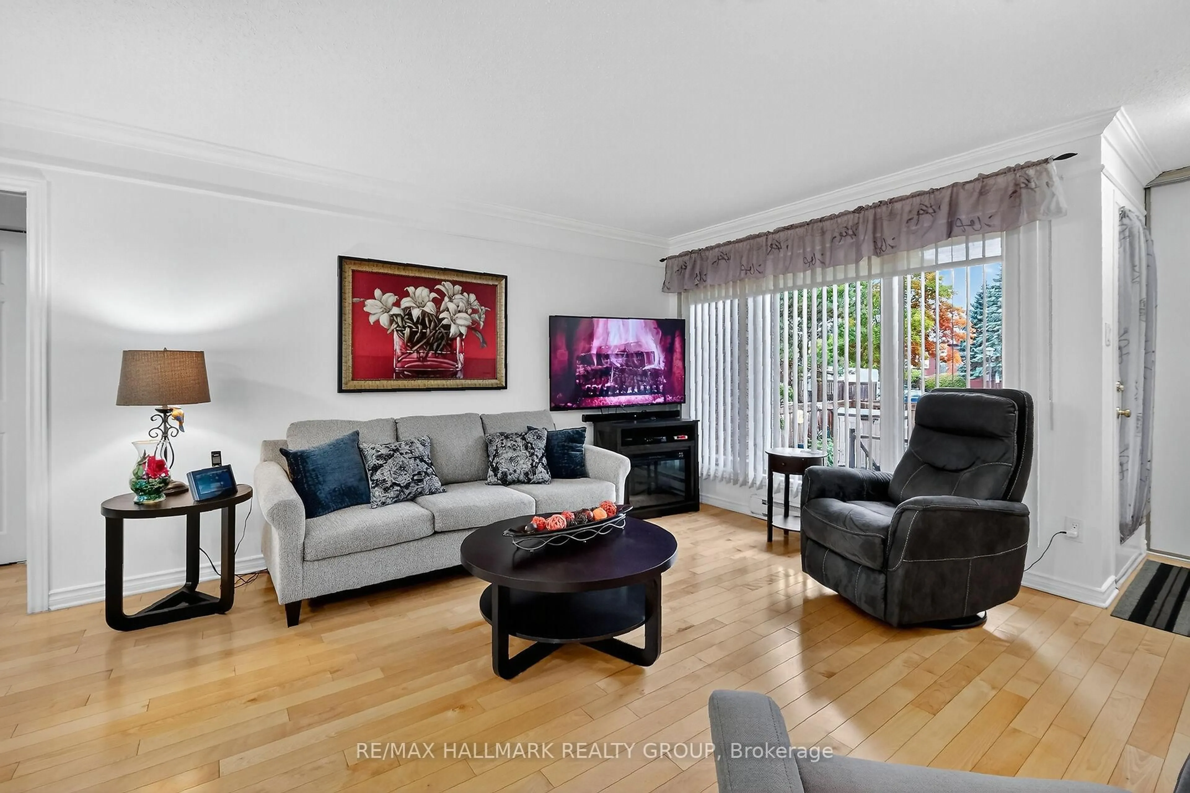 Living room with furniture, unknown for 1760 Cabaret Lane #108, Orleans Ontario K4A 2H1