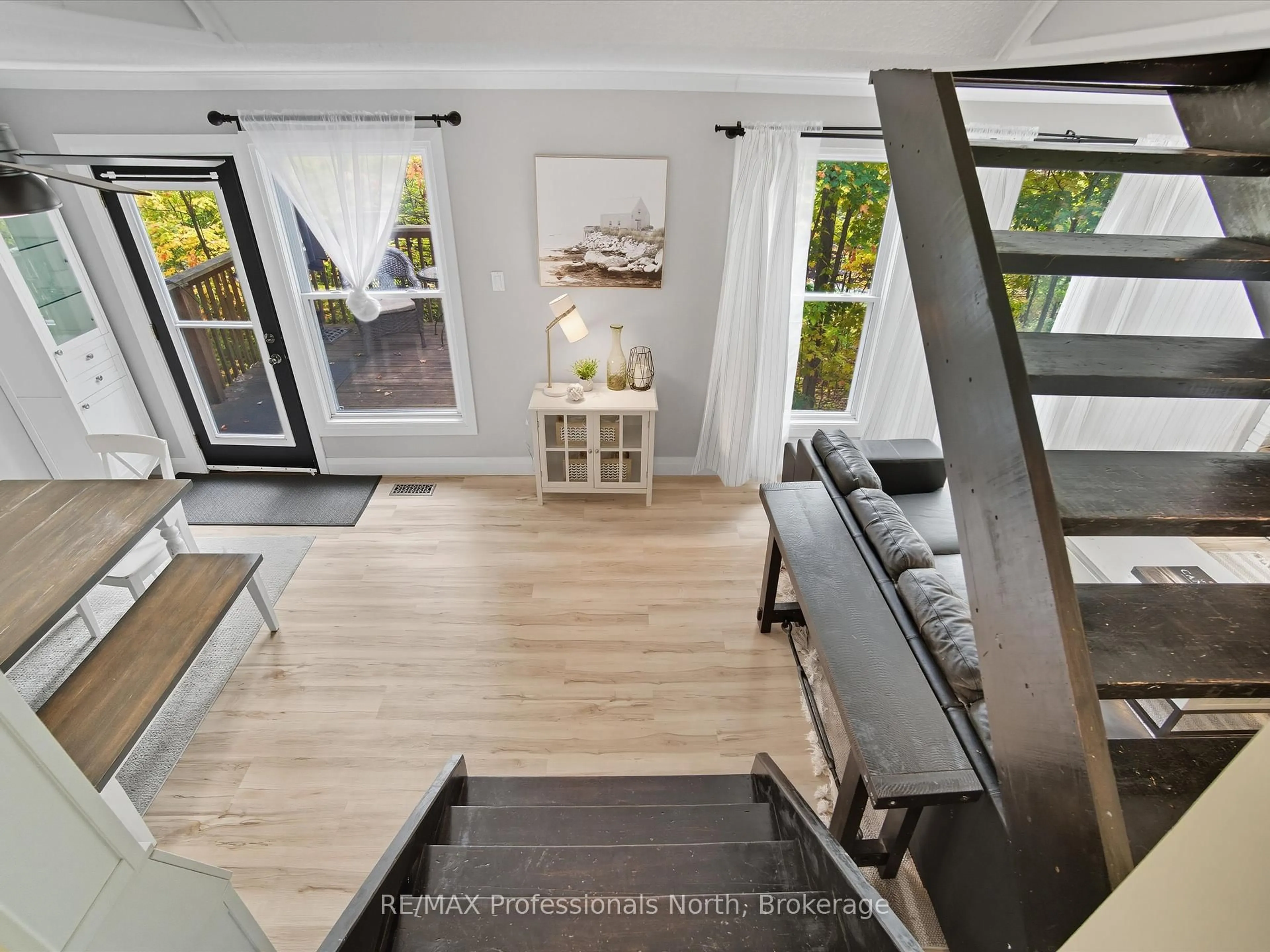 Unknown for 1755 Skyline Dr, Huntsville Ontario P1H 1A7