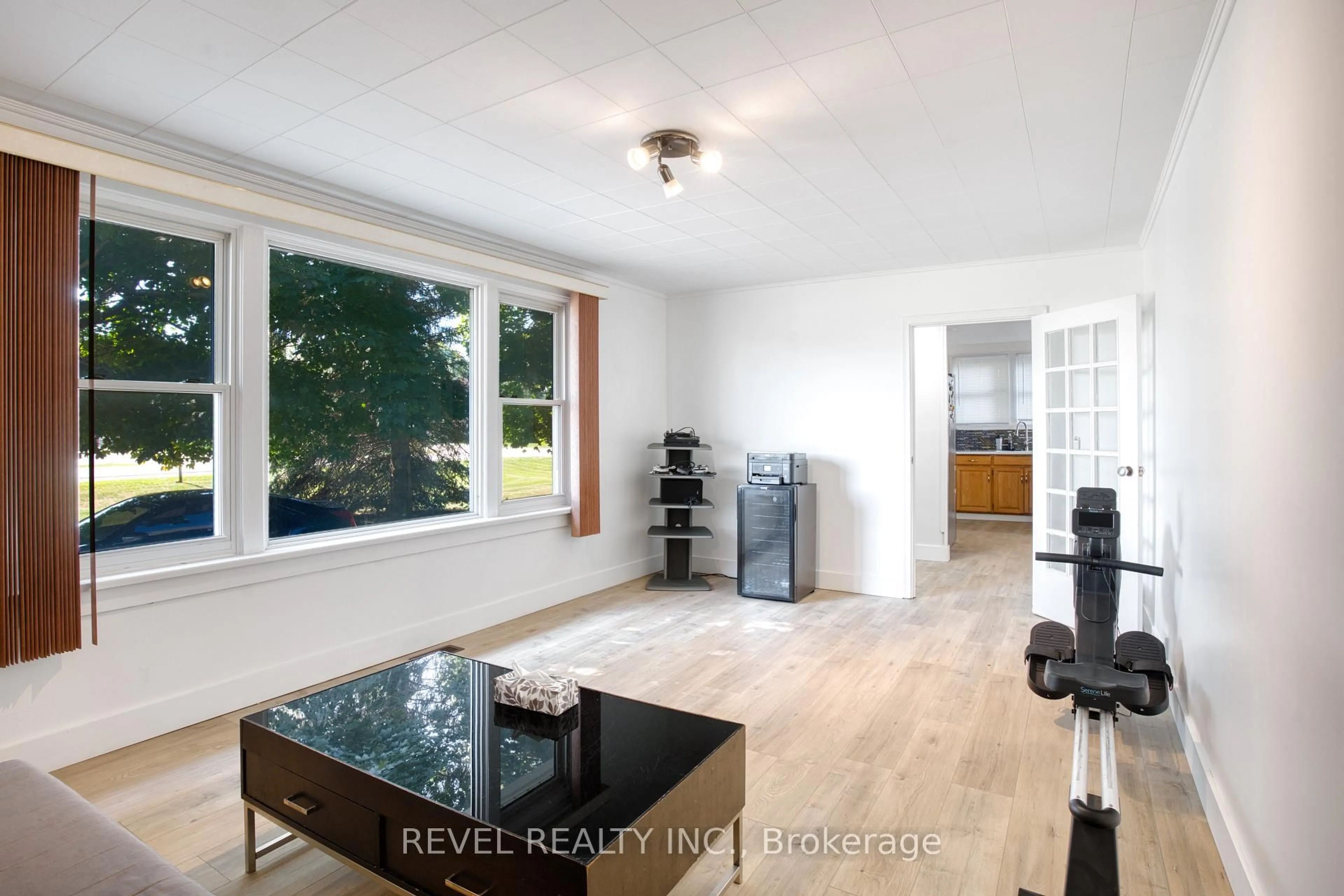 A pic of a room for 15330 Plover Mills Rd, Middlesex Centre Ontario N0M 2A0