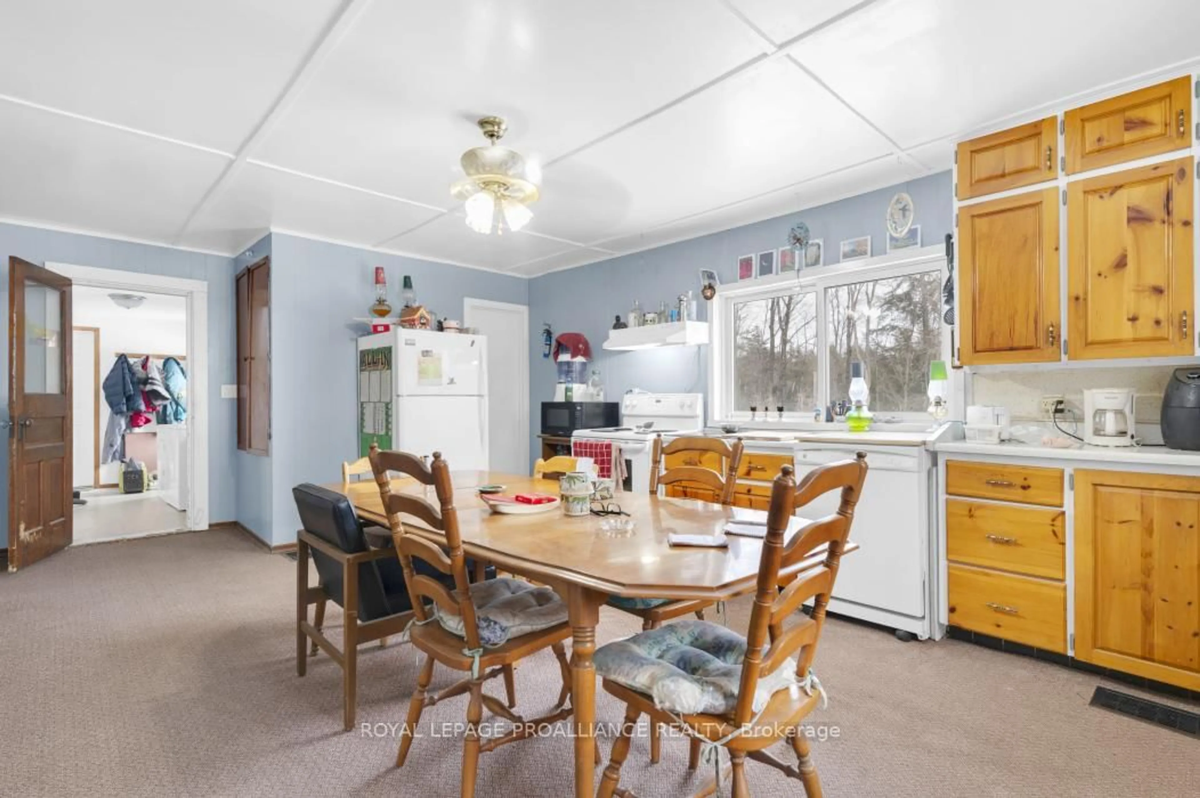 Dining room, unknown for 5014 Road 506, Cloyne Ontario K0H 1K0