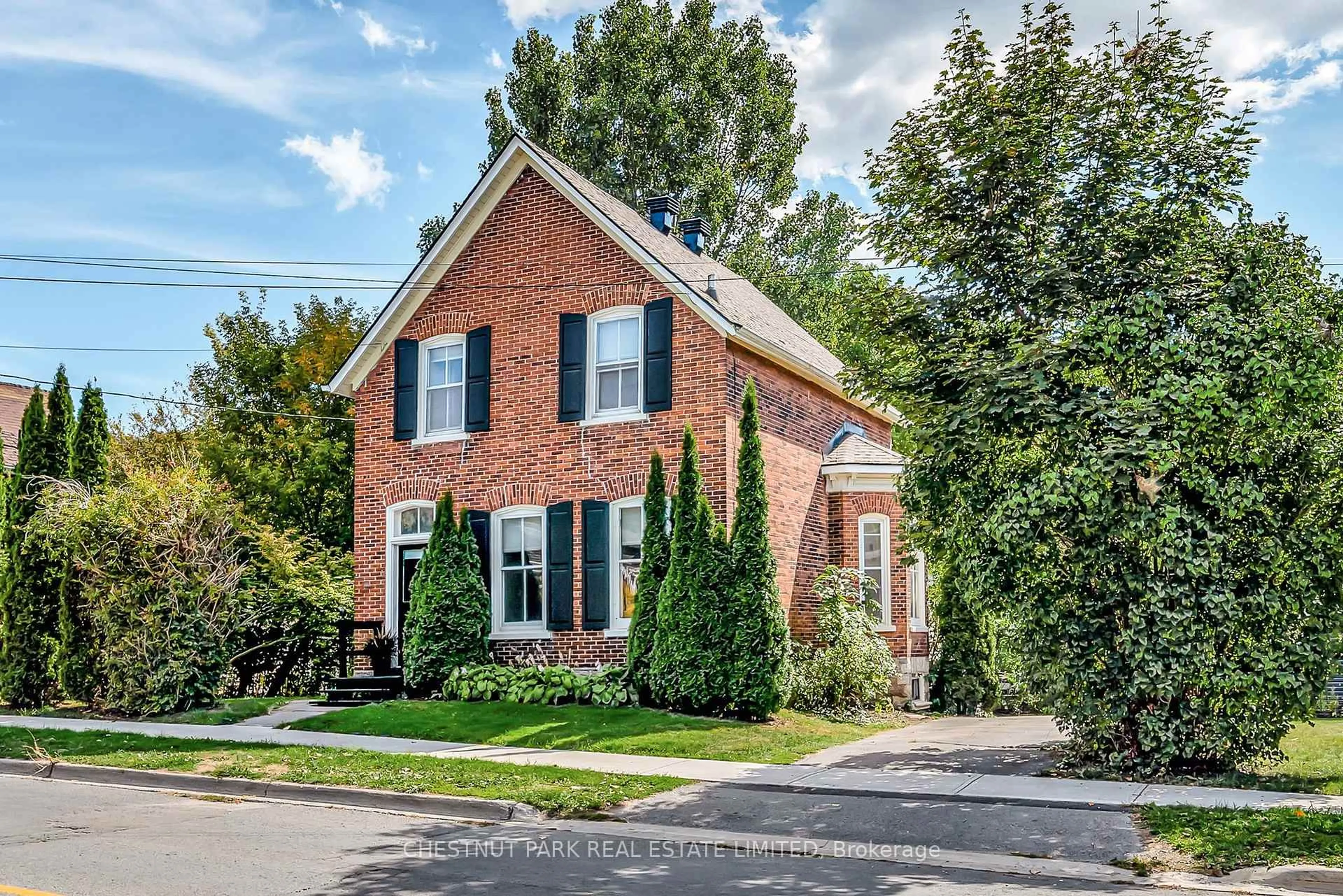 Home with brick exterior material, street for 28 York St, Prince Edward County Ontario K0K 2T0