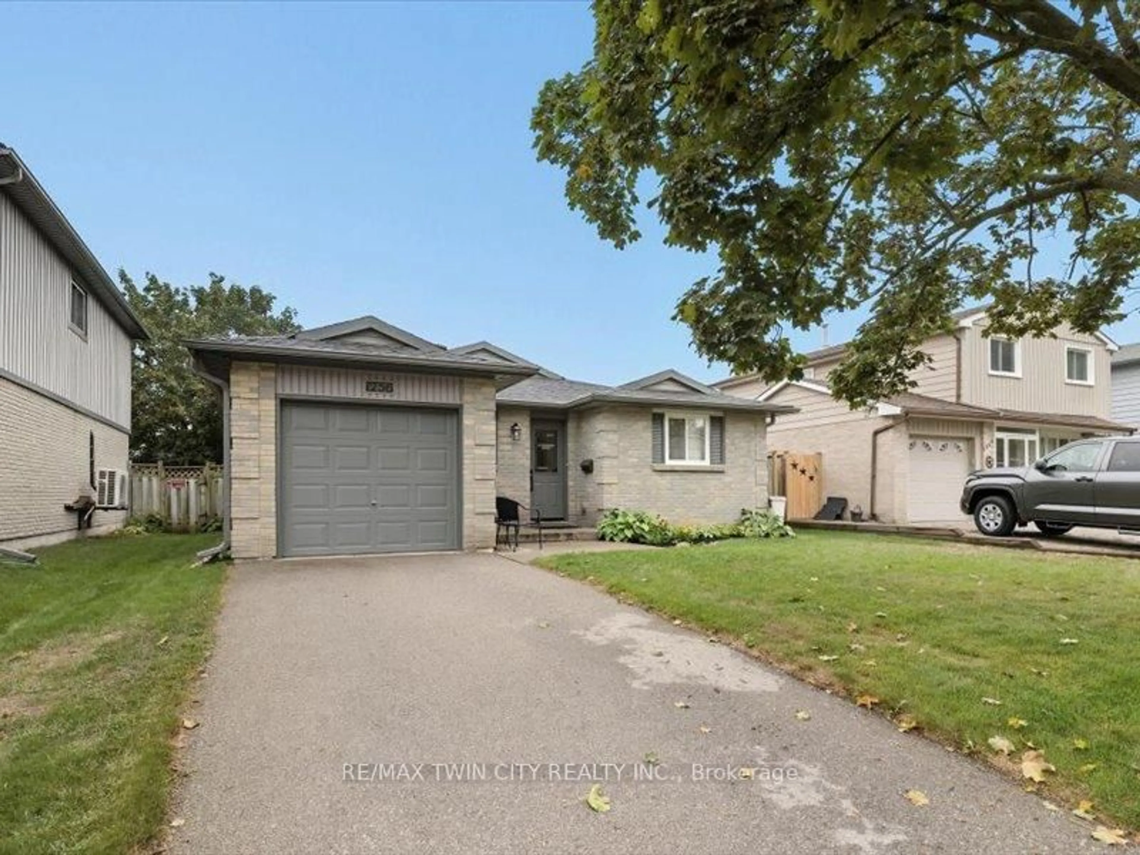 Unknown for 1256 Avonlea Rd, Cambridge Ontario N3H 4Z8