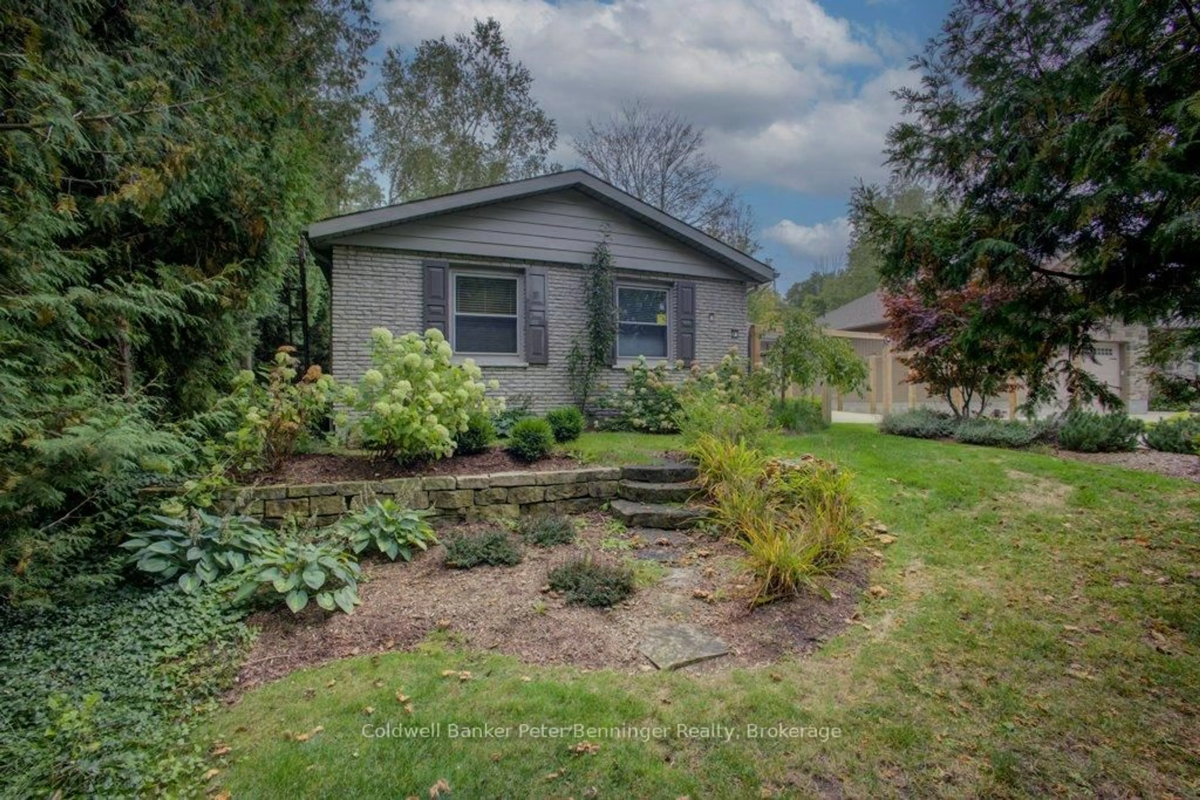 Unknown for 361 Tyendinaga Dr, Saugeen Shores Ontario N0H 2L0