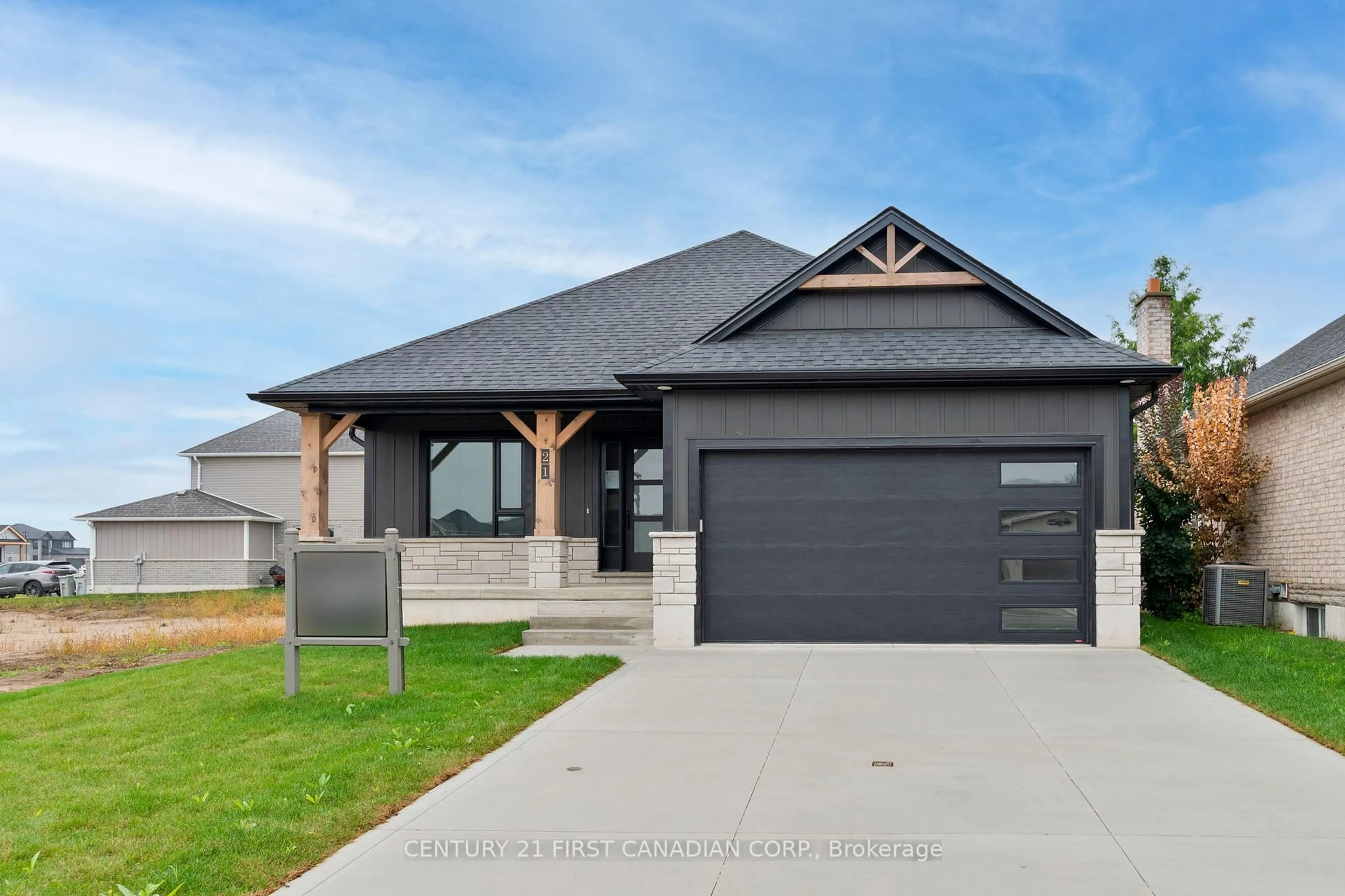 Home with brick exterior material, street for 21 HAMILTON St, North Middlesex Ontario N0M 1A0