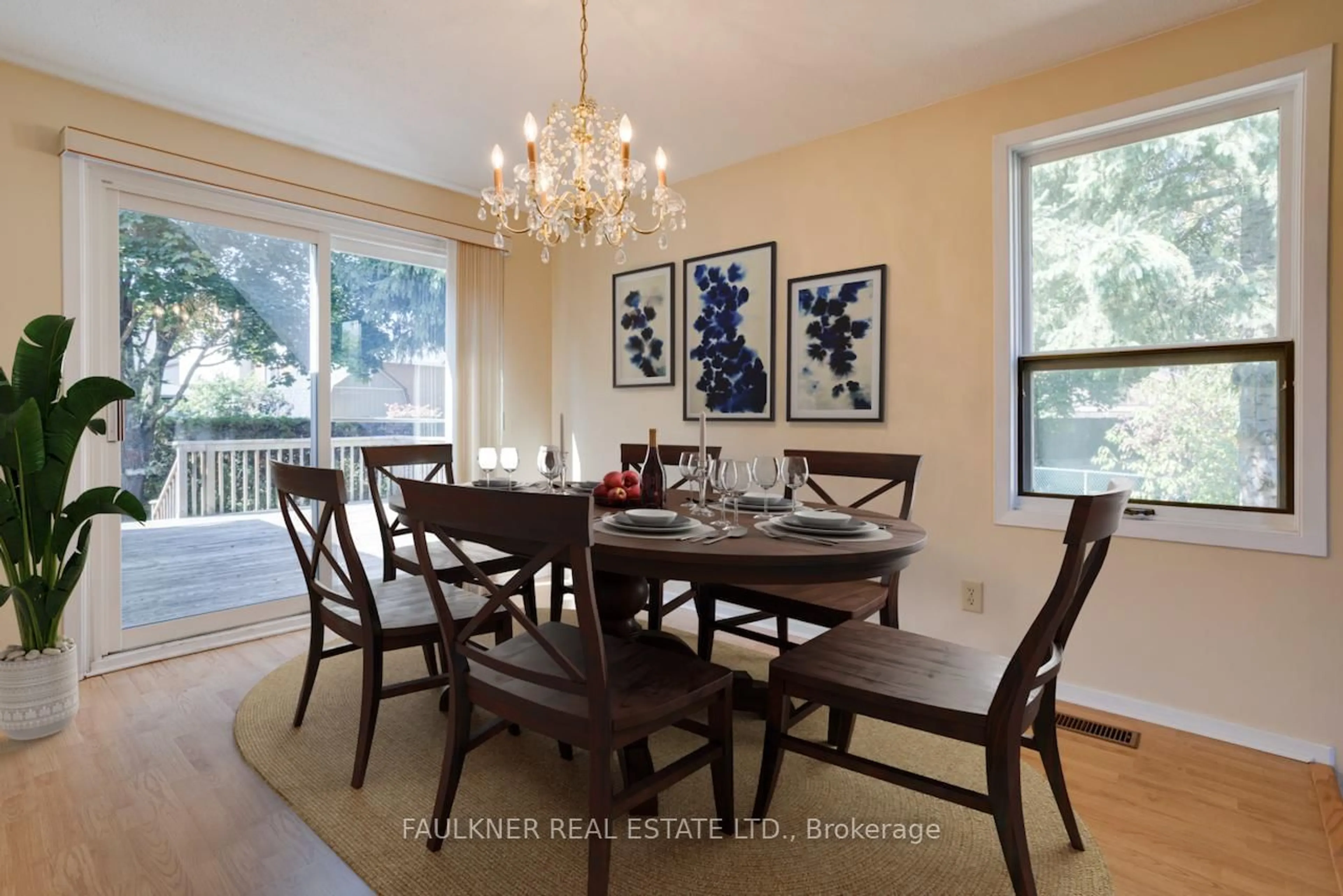 Dining room, unknown for 60 Melville Dr, Ottawa Ontario K2J 2E1