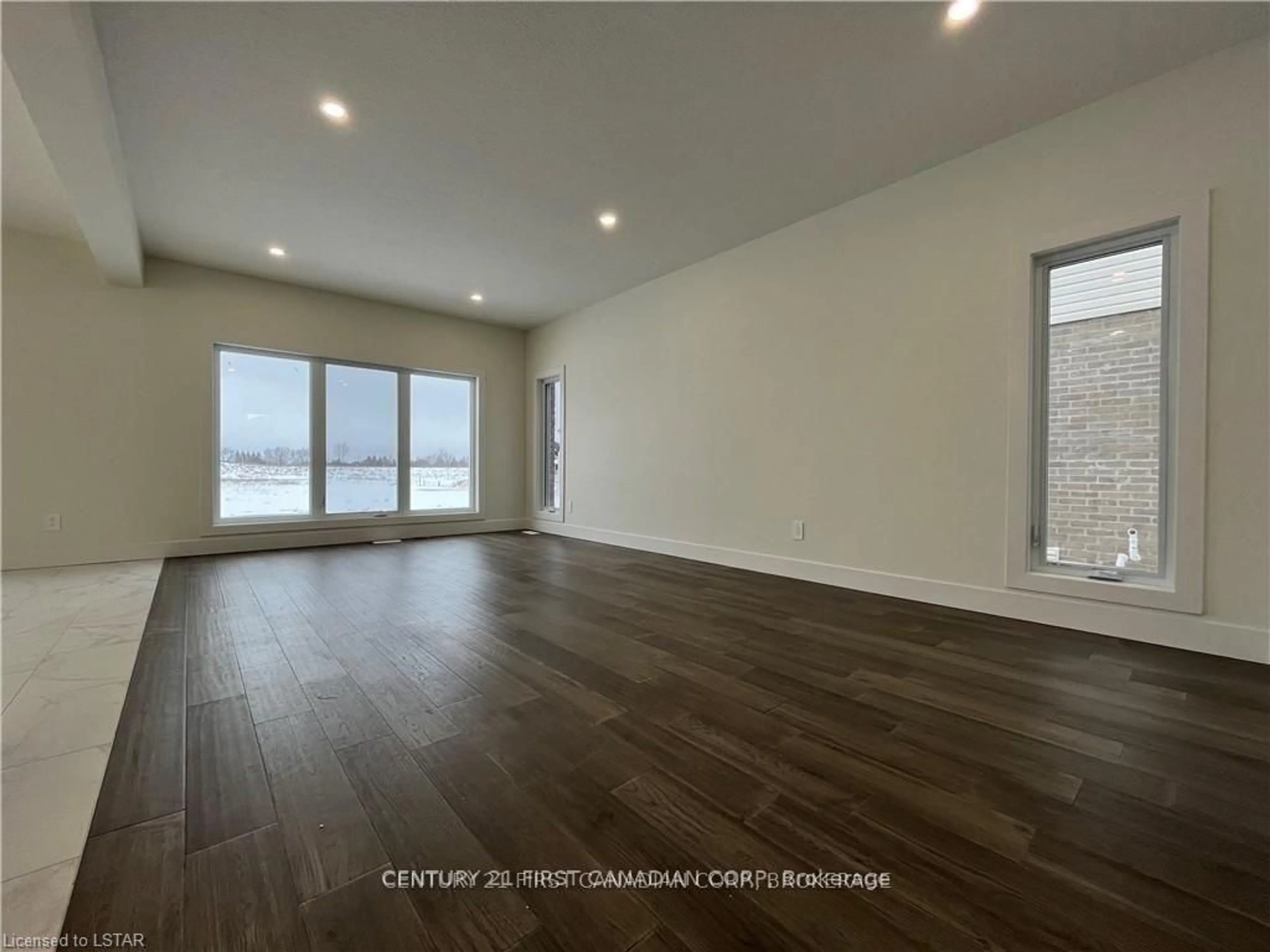 A pic of a room for 11 Triebner St, South Huron Ontario N0M 1S2