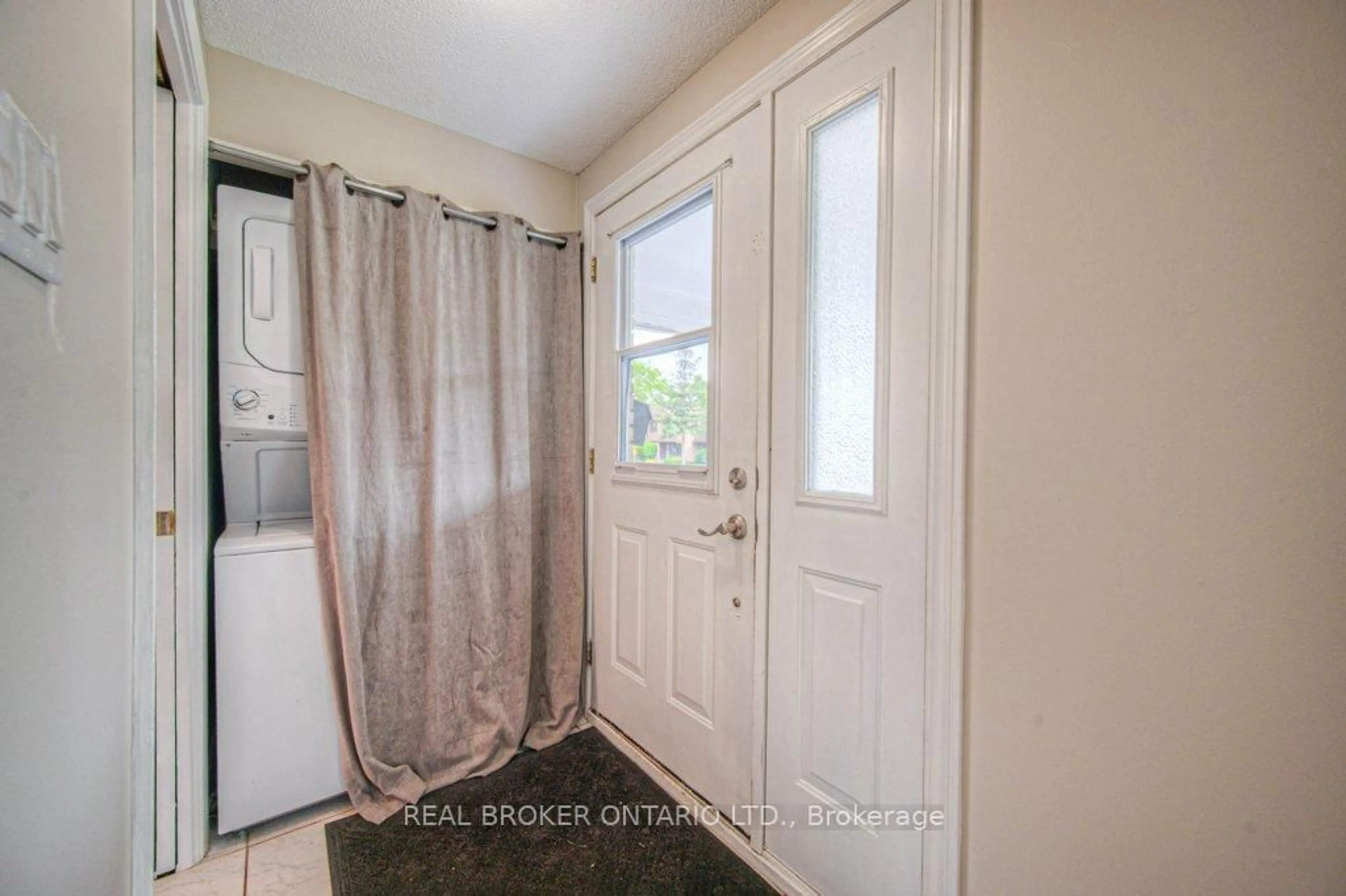Unknown for 119 Kingswood Dr, Kitchener Ontario N2E 1B2