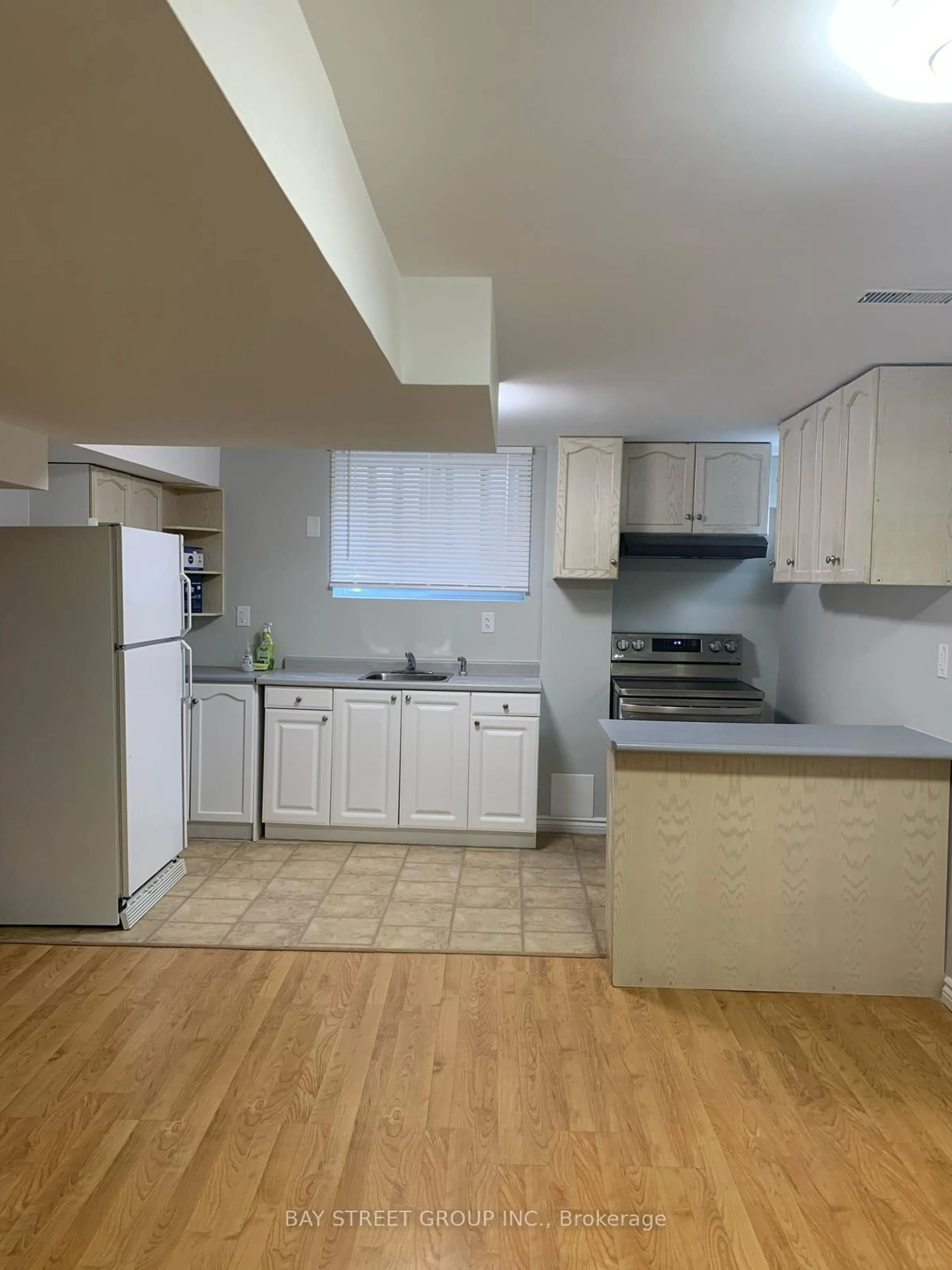Standard kitchen, unknown for 21127 Concession 5 Rd, South Glengarry Ontario K0X 1N0