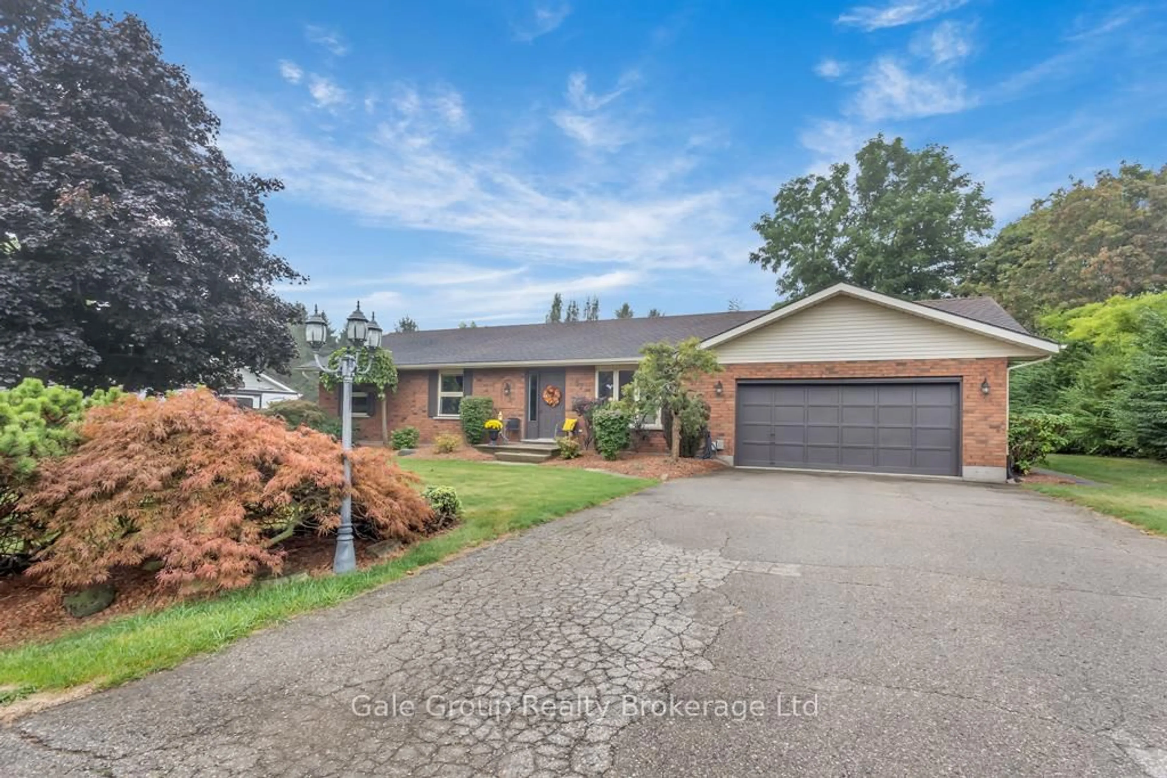Home with brick exterior material, street for 57 Mark Cres, South-West Oxford Ontario N4S 7V6