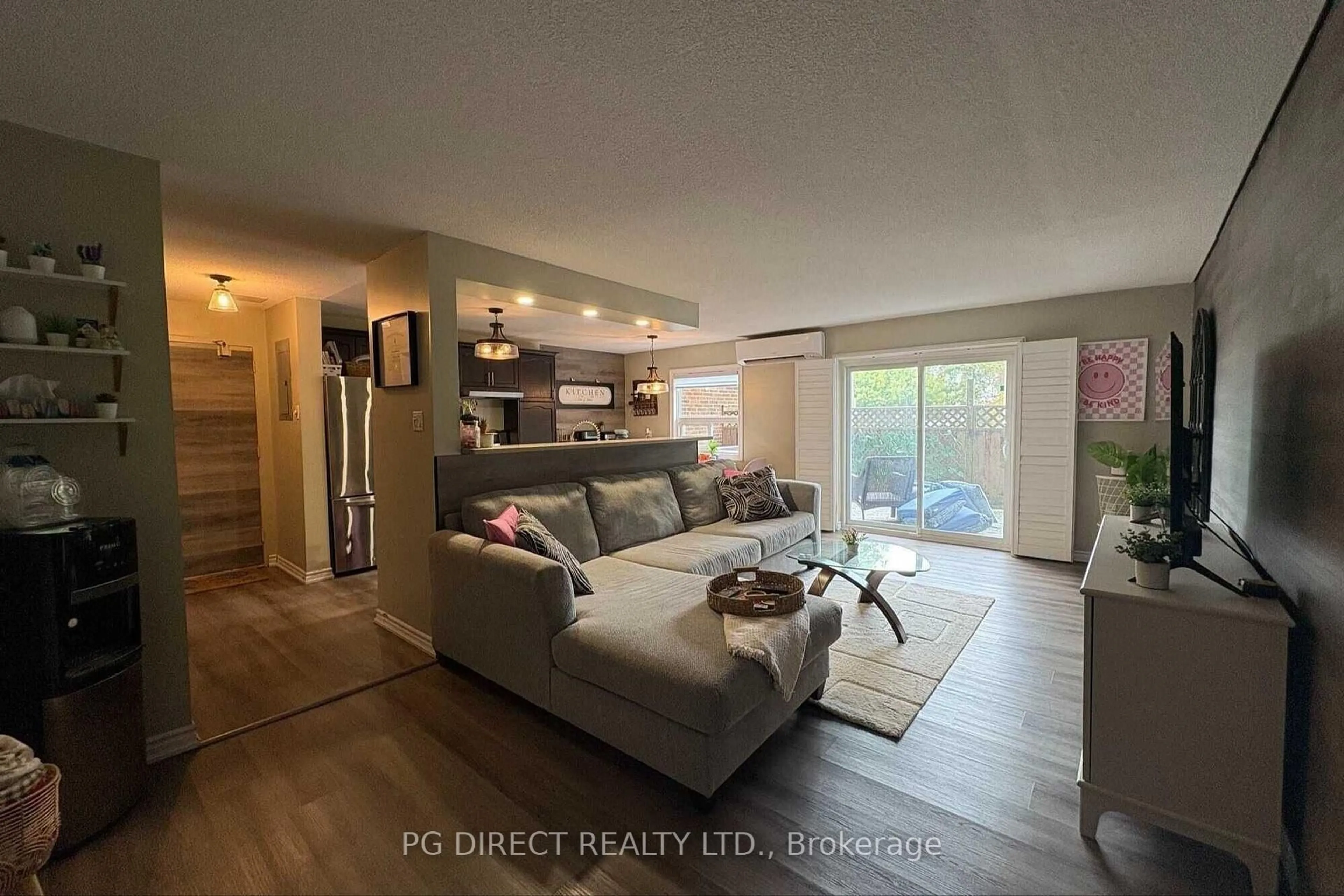 Living room with furniture, unknown for 616 Grey St #15, Brantford Ontario N3S 4T3